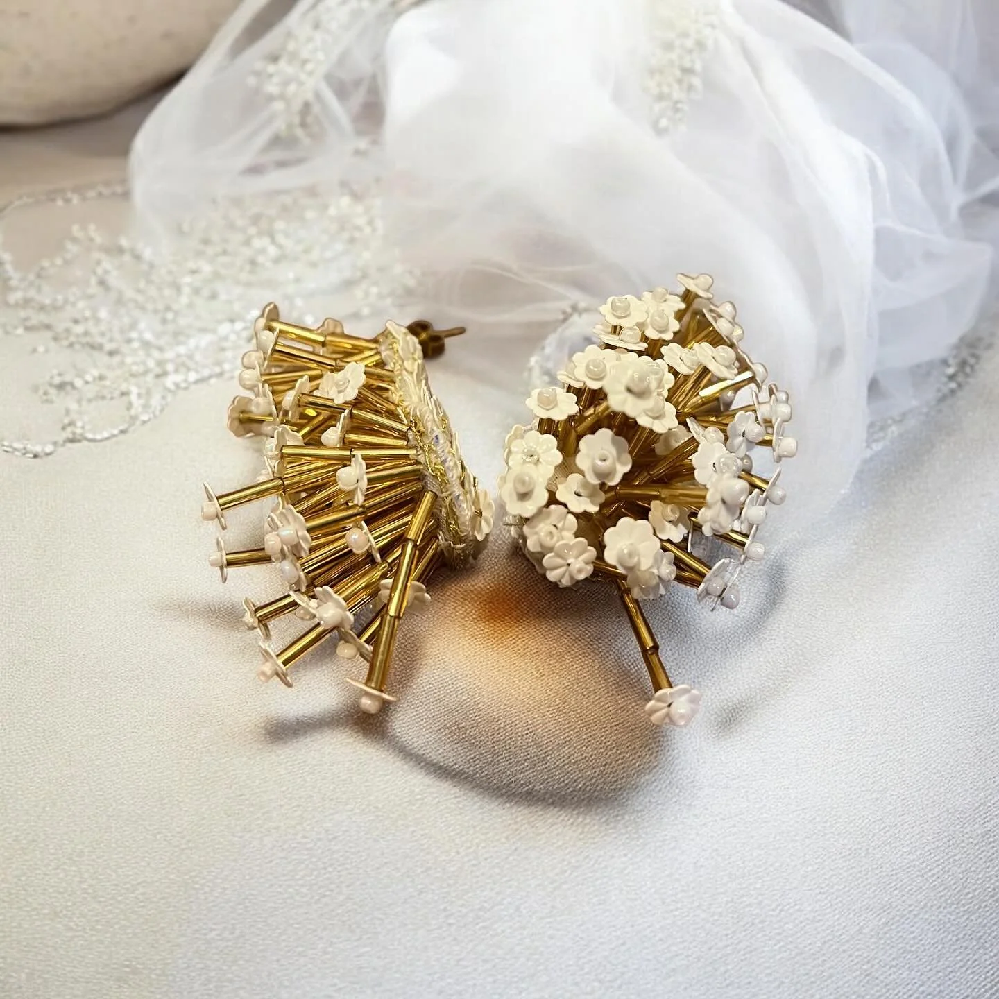 Our exquisite hand-crafted earrings will be soon available on the website&hellip;for brides and non-brides whose earrings are as shiny and bold as their dreams😌.

#magnoliainbloom #magnoliain_bloom #bridal #accessories #bridalstyle #earrings #brider