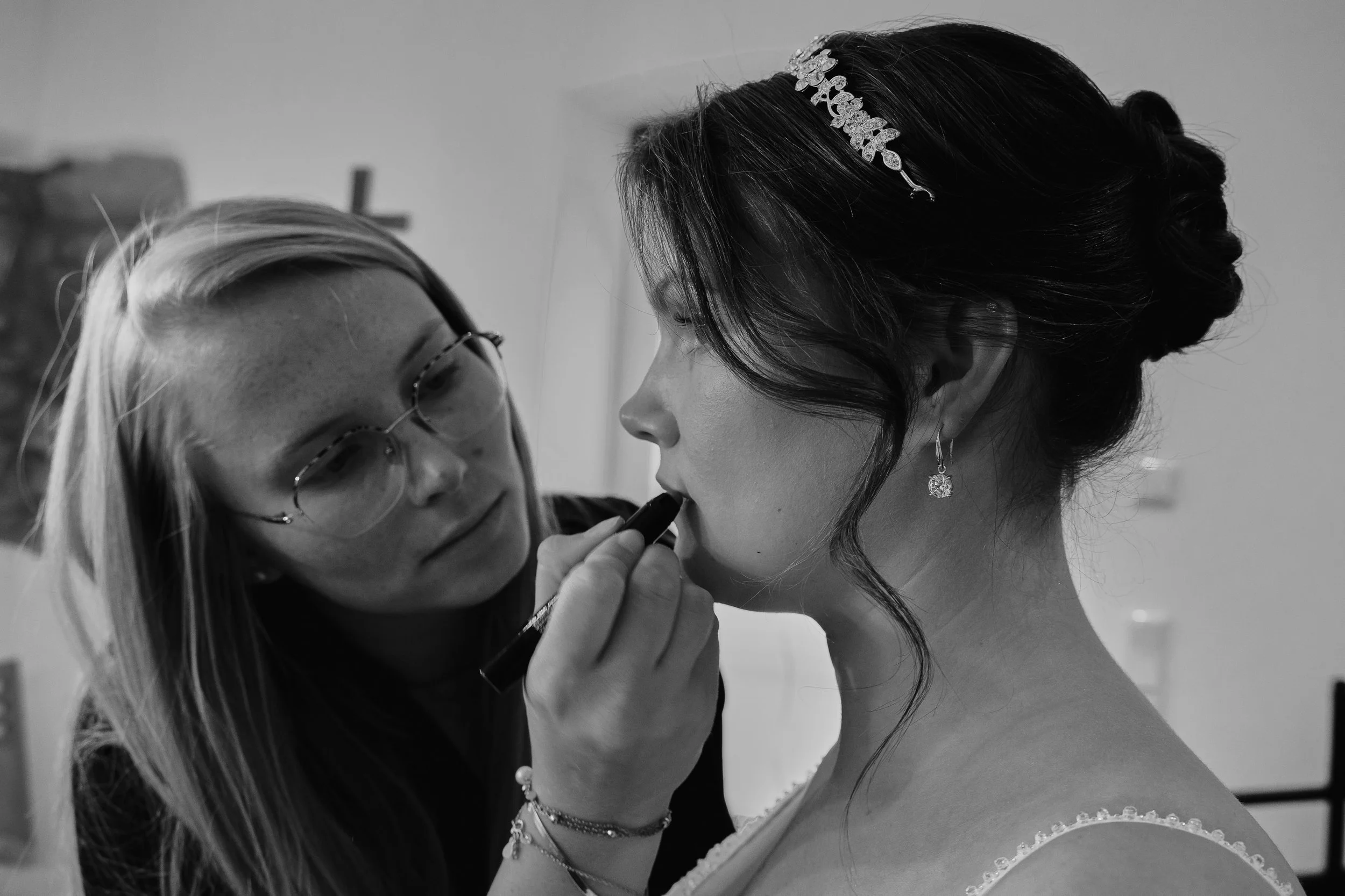 TeGaFOTO_GettingReady_GabiundBen (29) 1.jpg