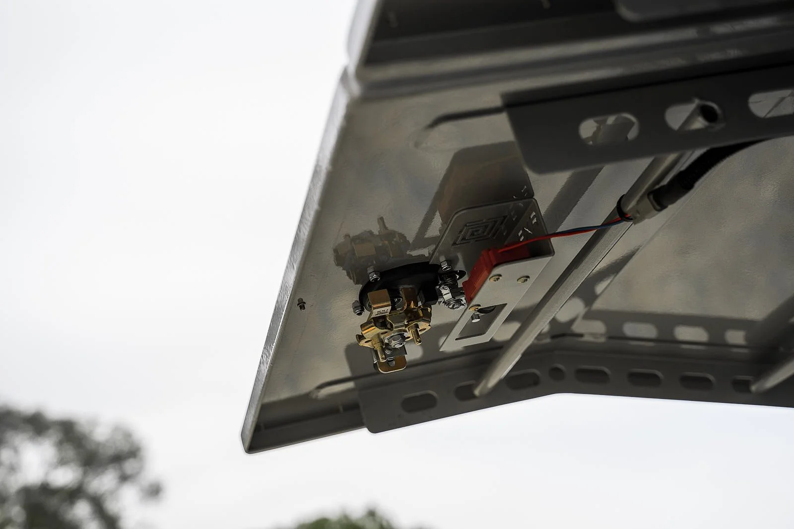   All LOKRs can be options at the time of build or later as an upgrade, to include central locking off the cars main access key. 
 LOKR Gullwing door with central locking  