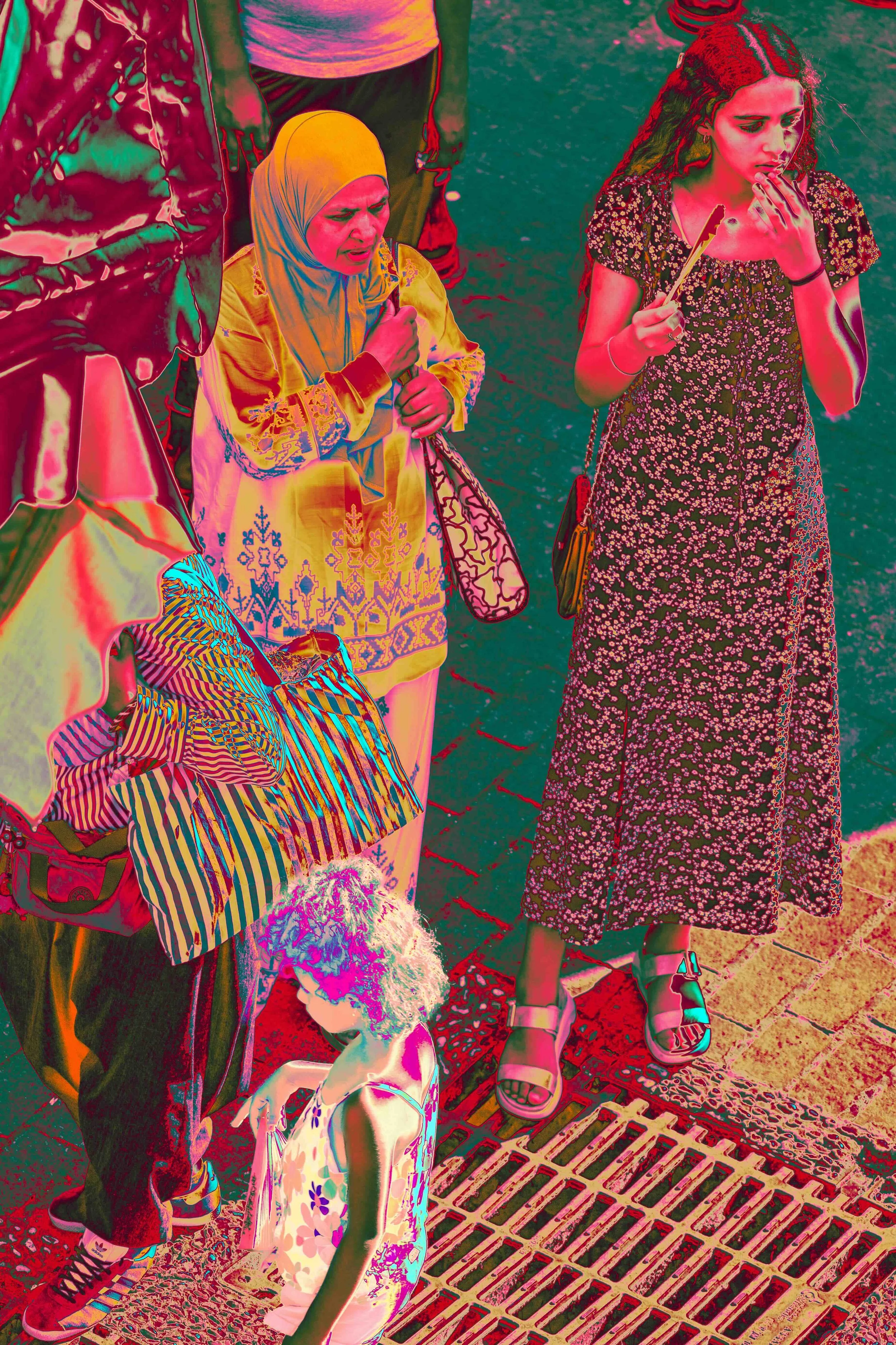 Femmes dans la médina de tanger 