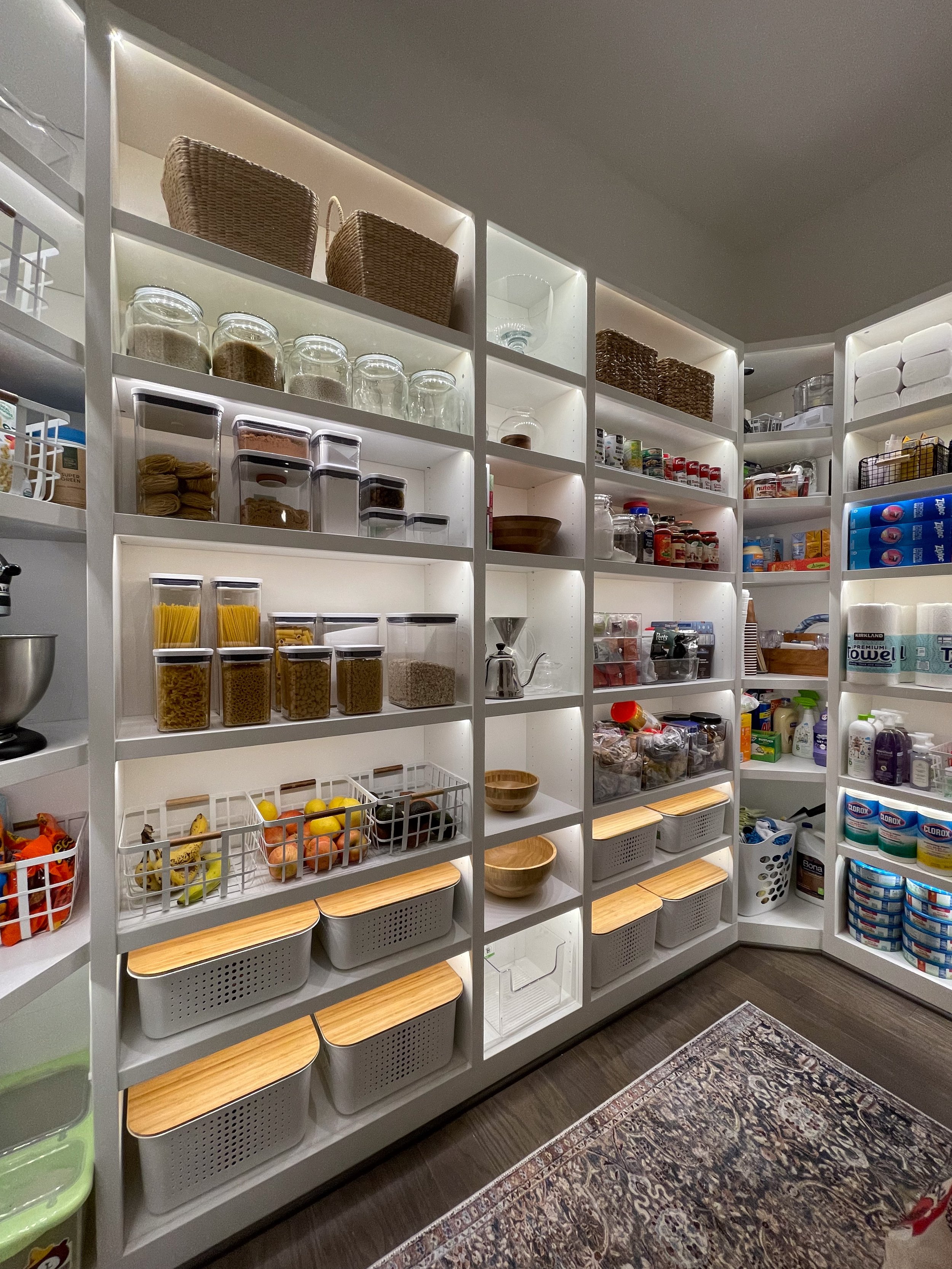 Walk-in Pantry