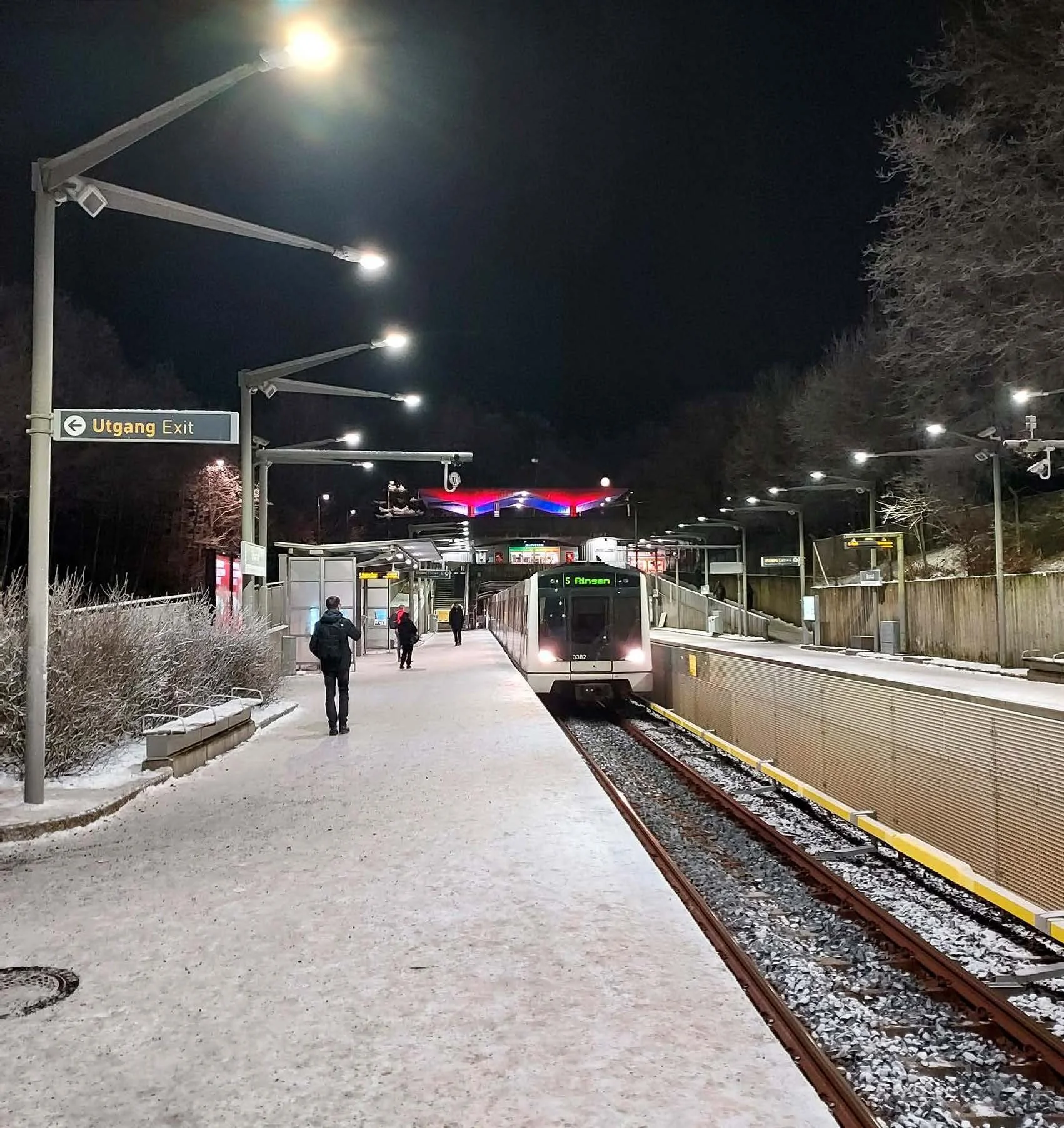 Lighting in Station Areas