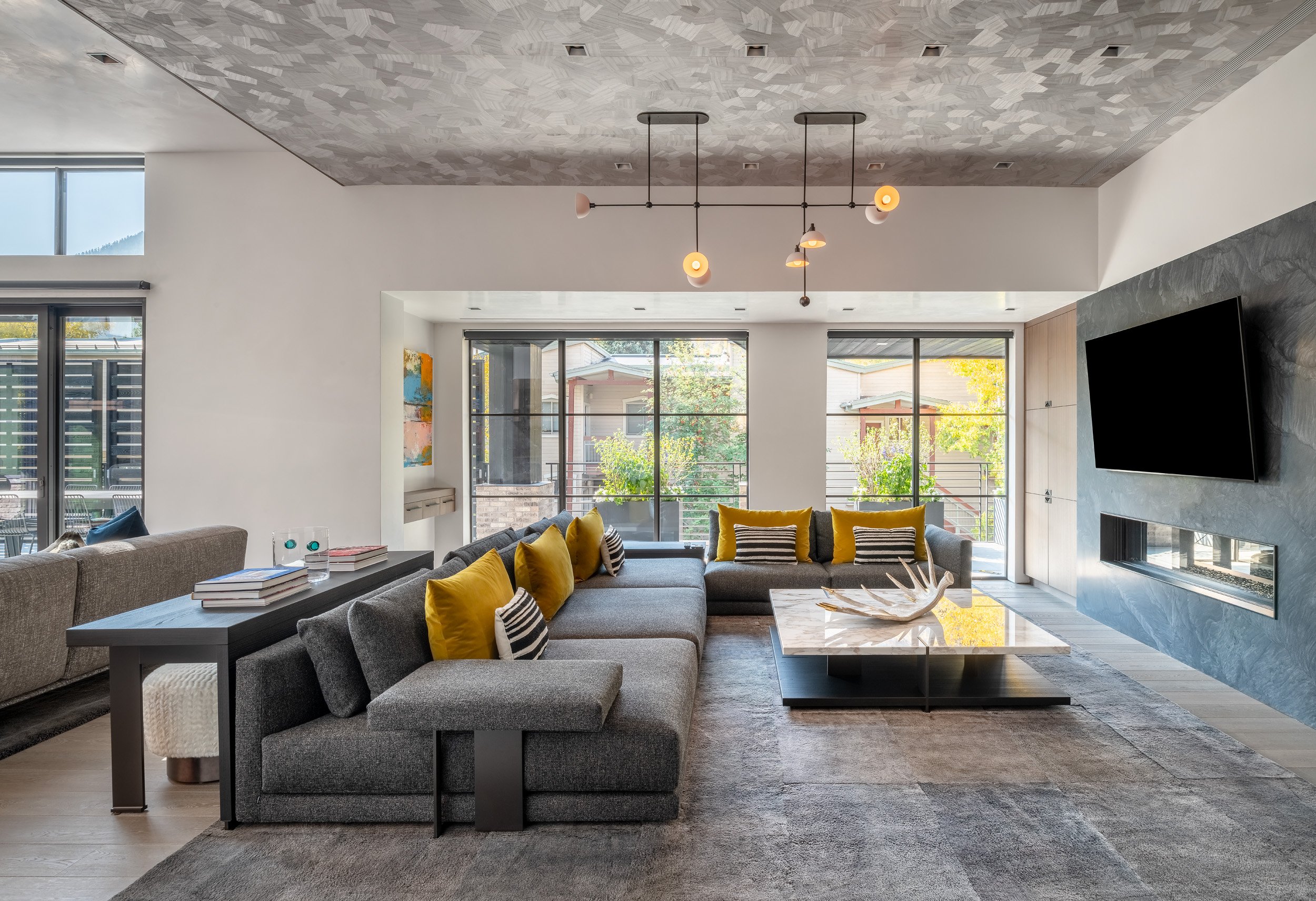 ASL_Lodge_Penthouse_1_035-HDR-Pano.jpg