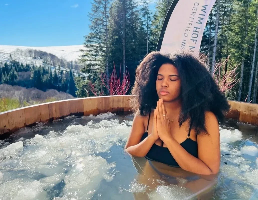 *** LE CONFORT DANS L'INCONFORT ***
. 
❄ La premi&egrave;re fois que j'ai entendu parler de la m&eacute;thode Wim Hof, je me suis dit que c'&eacute;tait un truc que seul quelques humains (ou zinzins) &eacute;taient capables de faire. 
. 
❄ Il y a 8 a