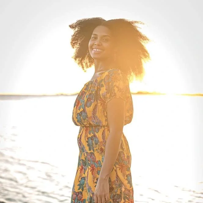 *** QUI SUIS-JE ? ***
. 
🧡 Je suis Morgane Barth&eacute;l&eacute;ry, naturopathe/&eacute;ducatrice de sant&eacute;, praticienne de Massage Cupping&trade; et coach en relation et sexualit&eacute; tantrique. 
. 
🥭 Apr&egrave;s avoir vu ma sant&eacute