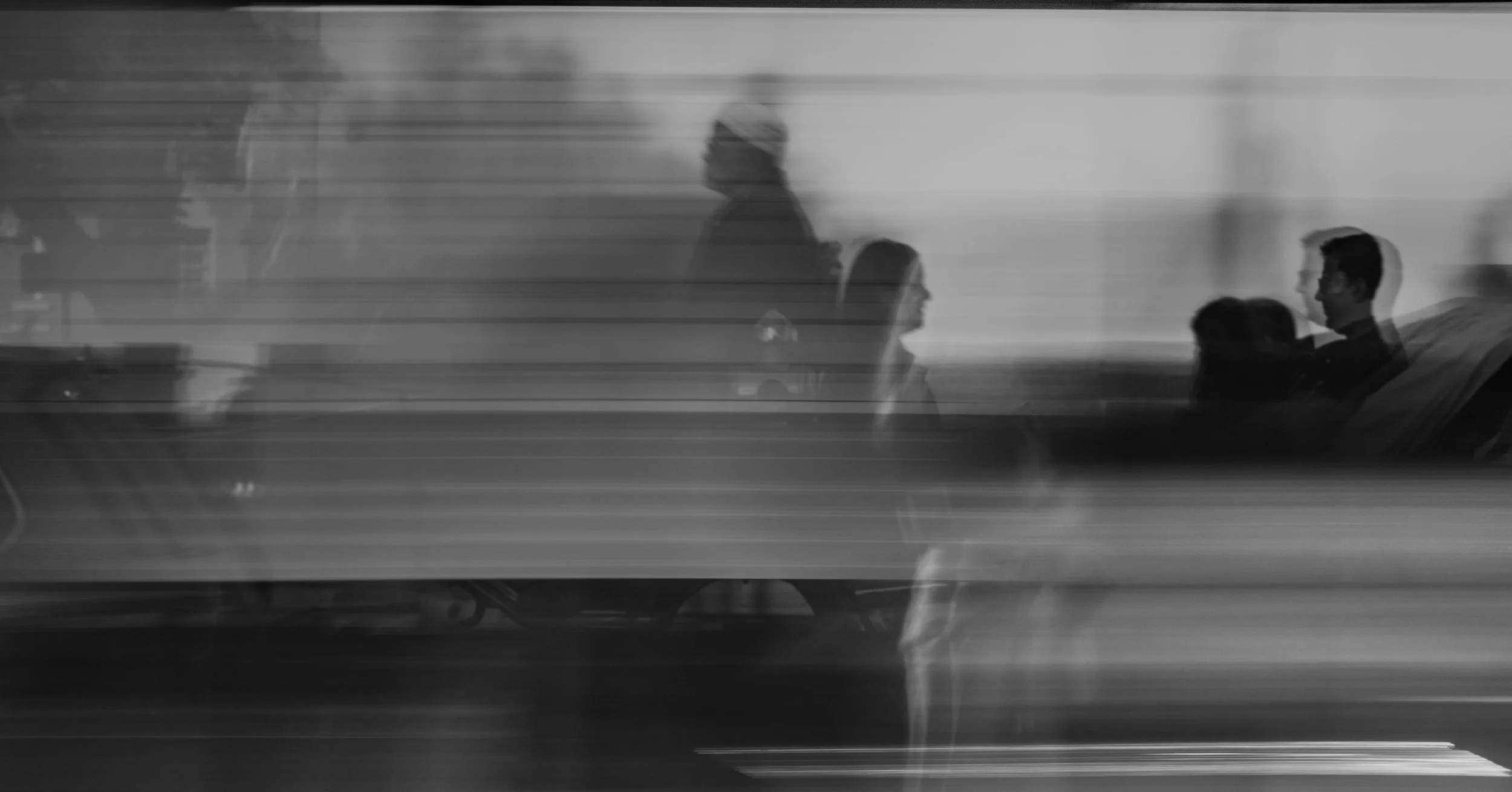 calèche flou bnw.jpg