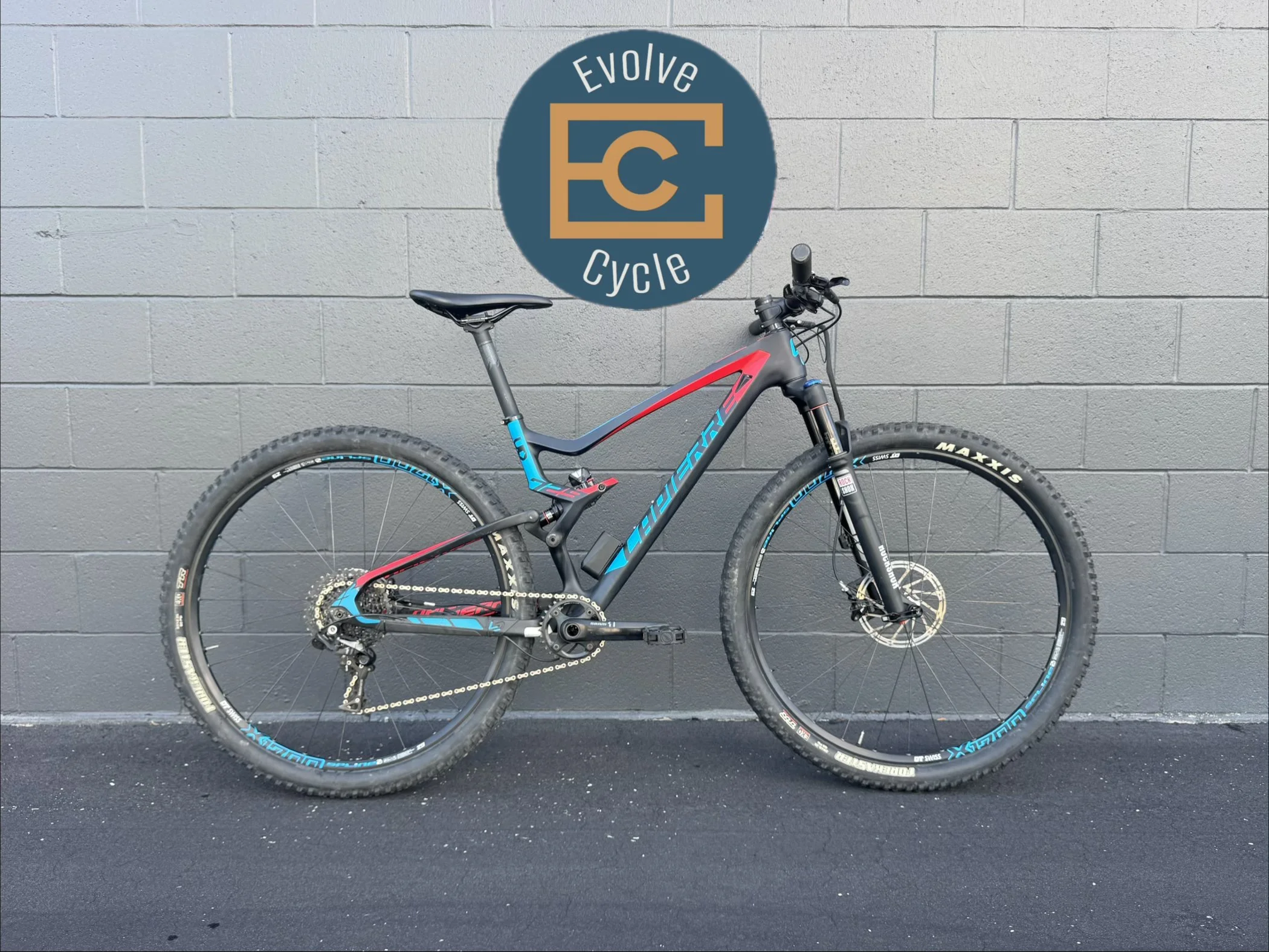 Lapierre XR 729 E:i Carbon Full Suspension Mountain Bike - Medium