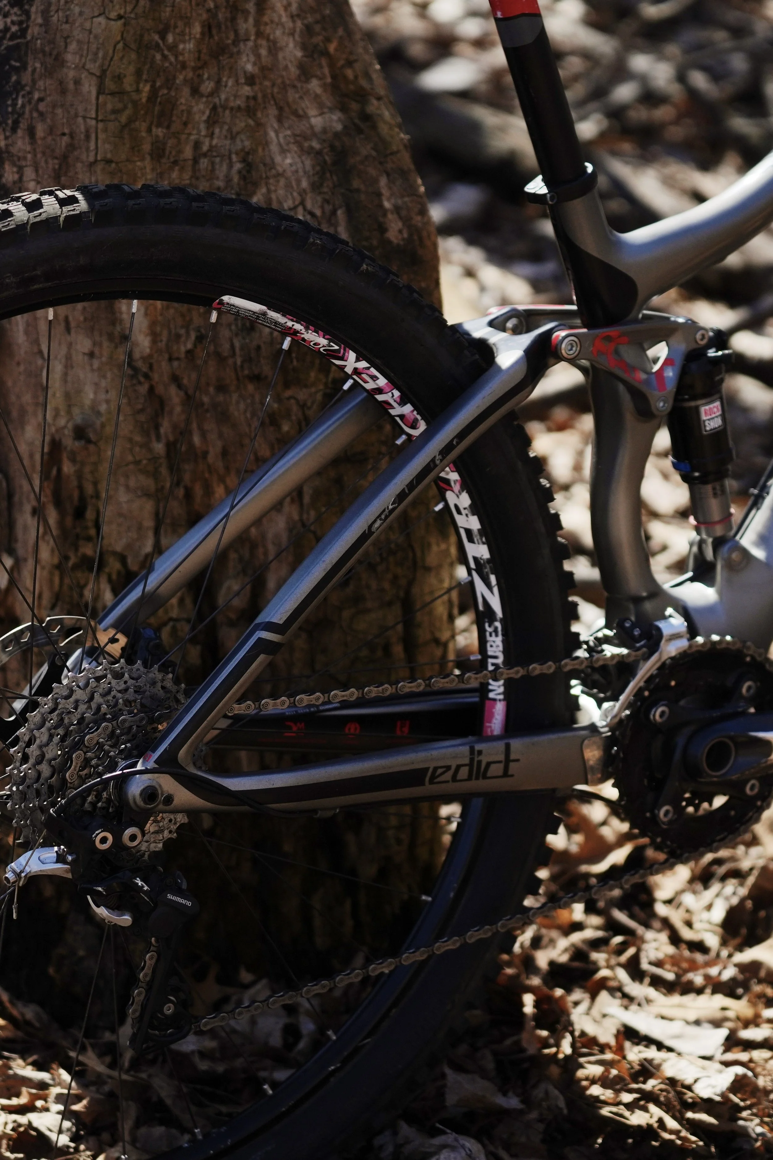 Felt Edict Carbon Full Suspension Mountain Bike Serviced Refurbished Like New By Evolve Cycle of Indianapolis, Indiana