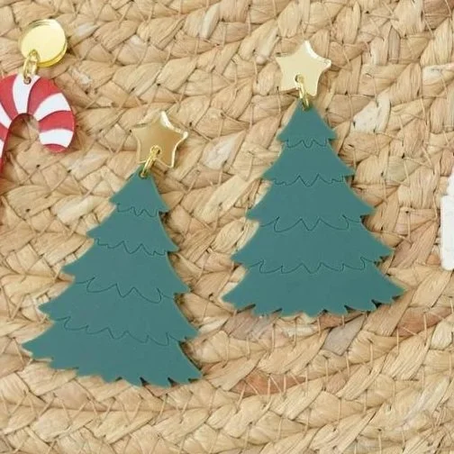B_B_Christmas_Earring_Bundle_Marketing_Photo_2.jpg