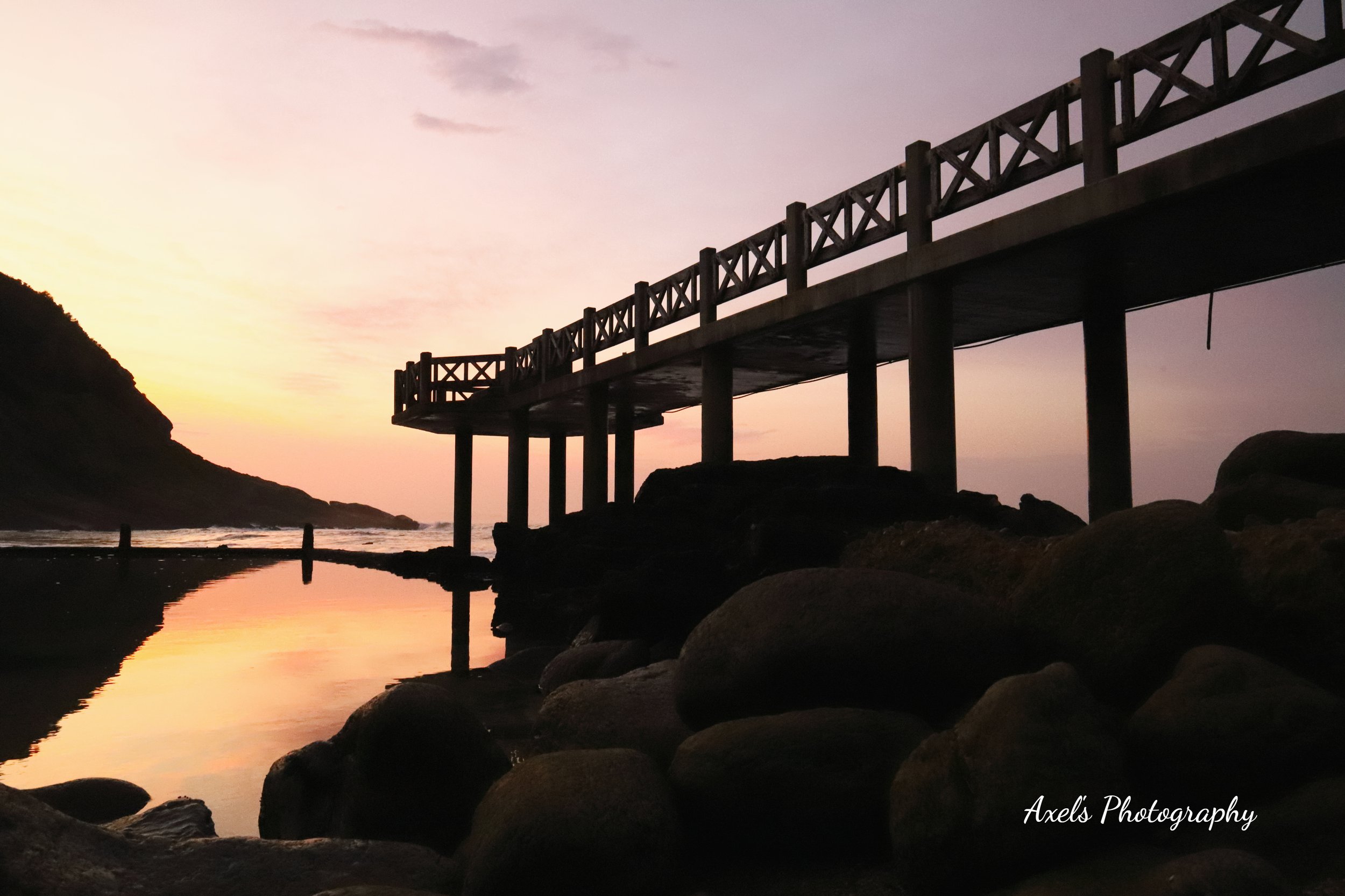 Pier at Victoria Bay