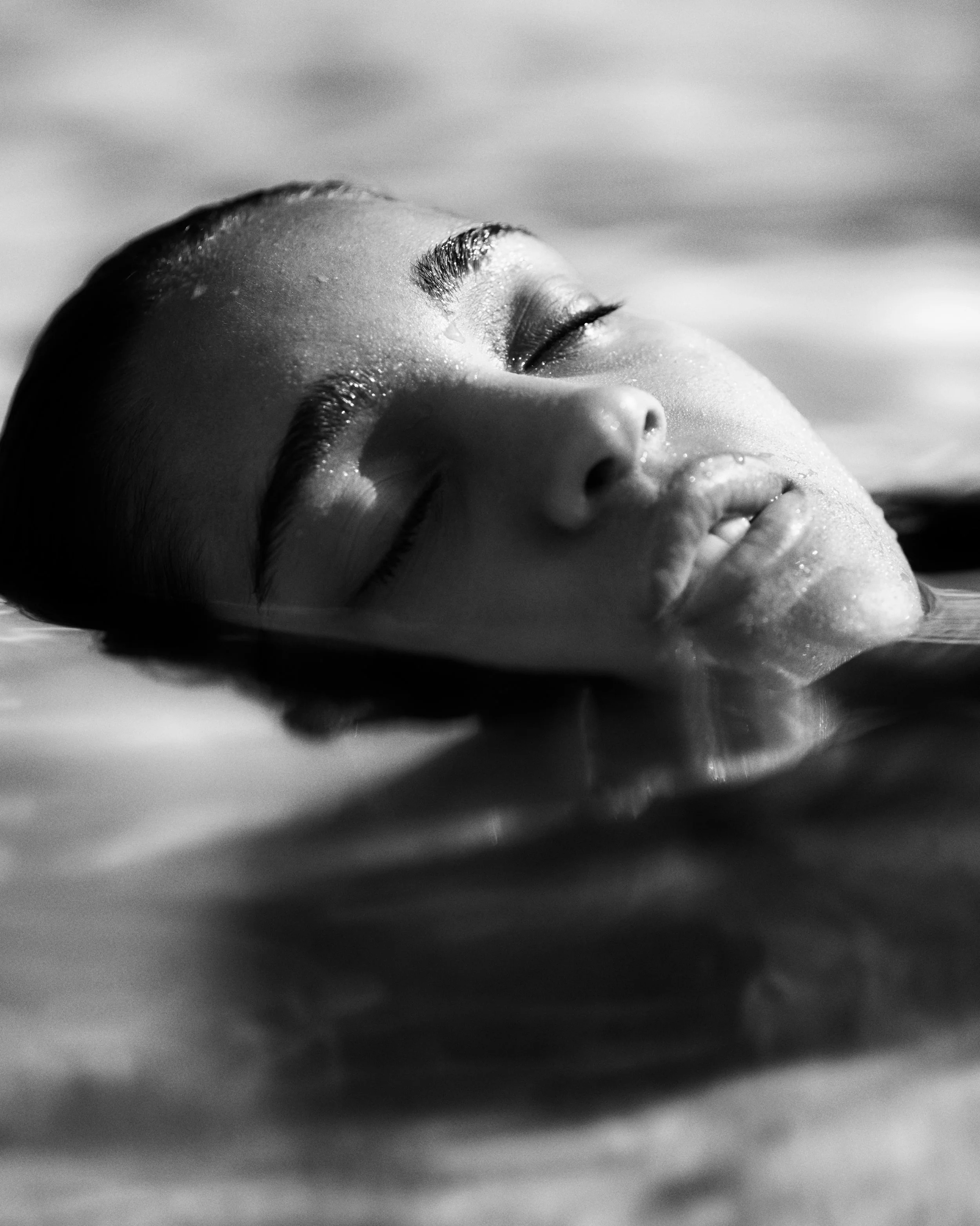 Kyleigh_BW_Agua.jpg