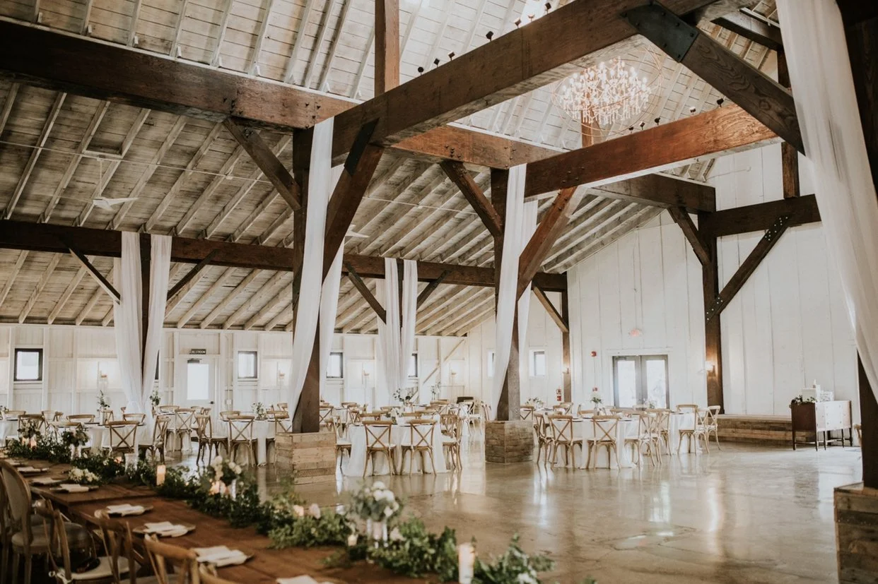 Indiana wedding venue barn reception