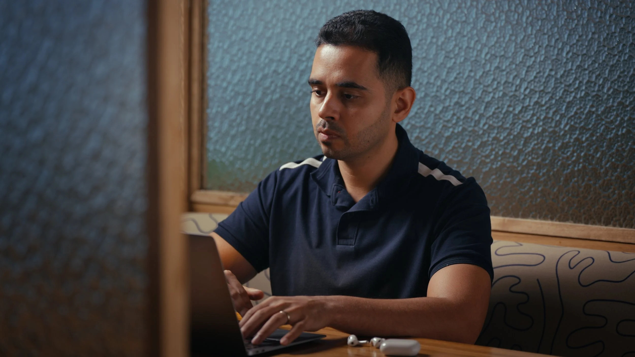 Timeline 1_00_11_04_08.jpg