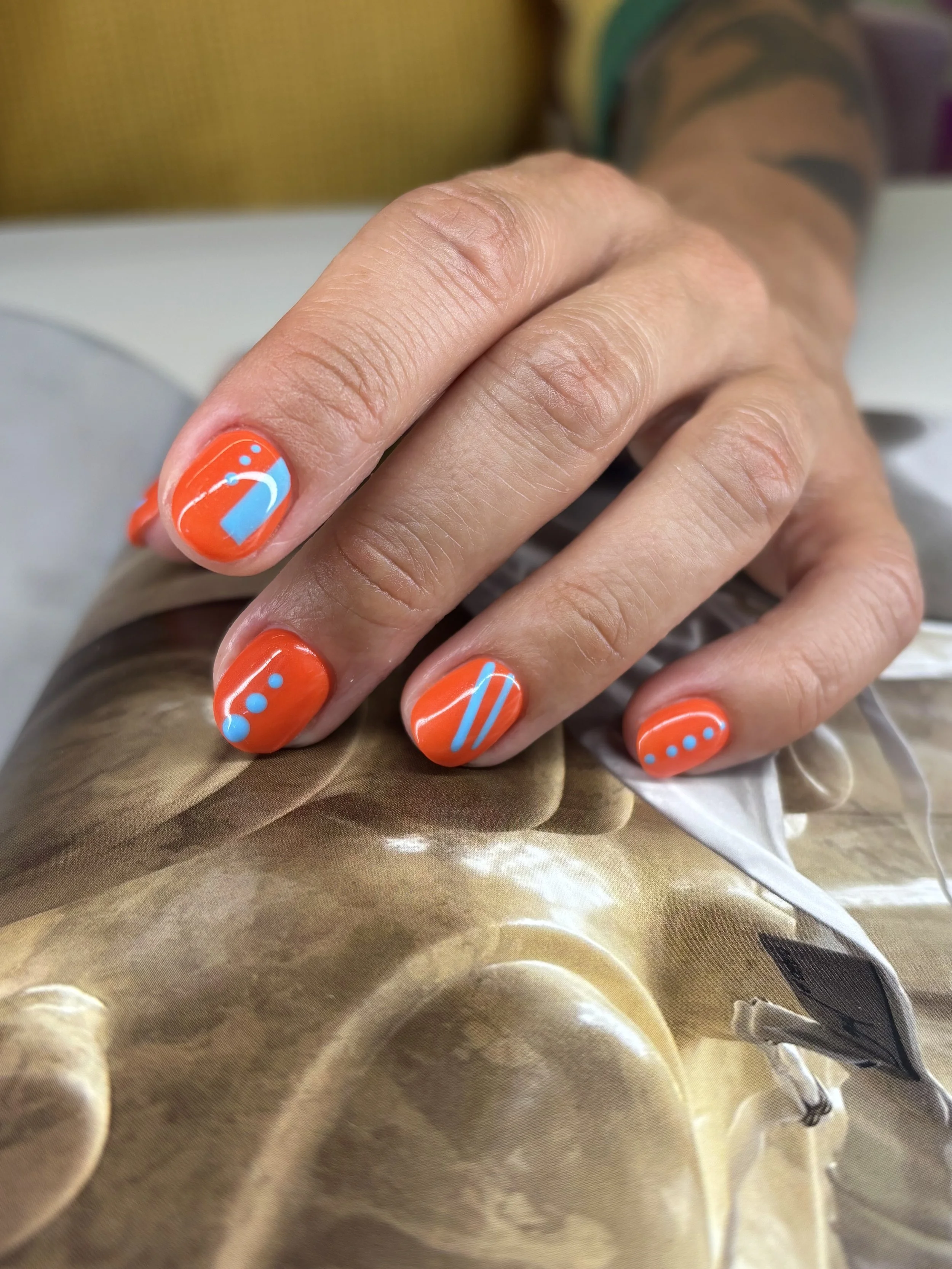 TIPS 312 abstract nail art