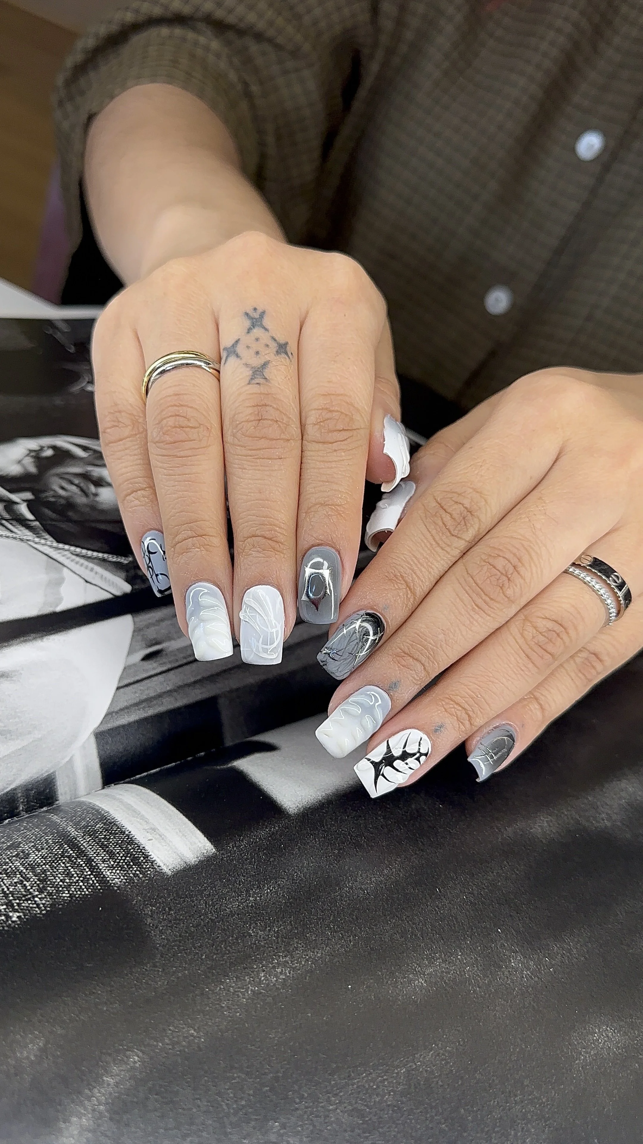 TIPS 312 acrylic full set with nail art and designs