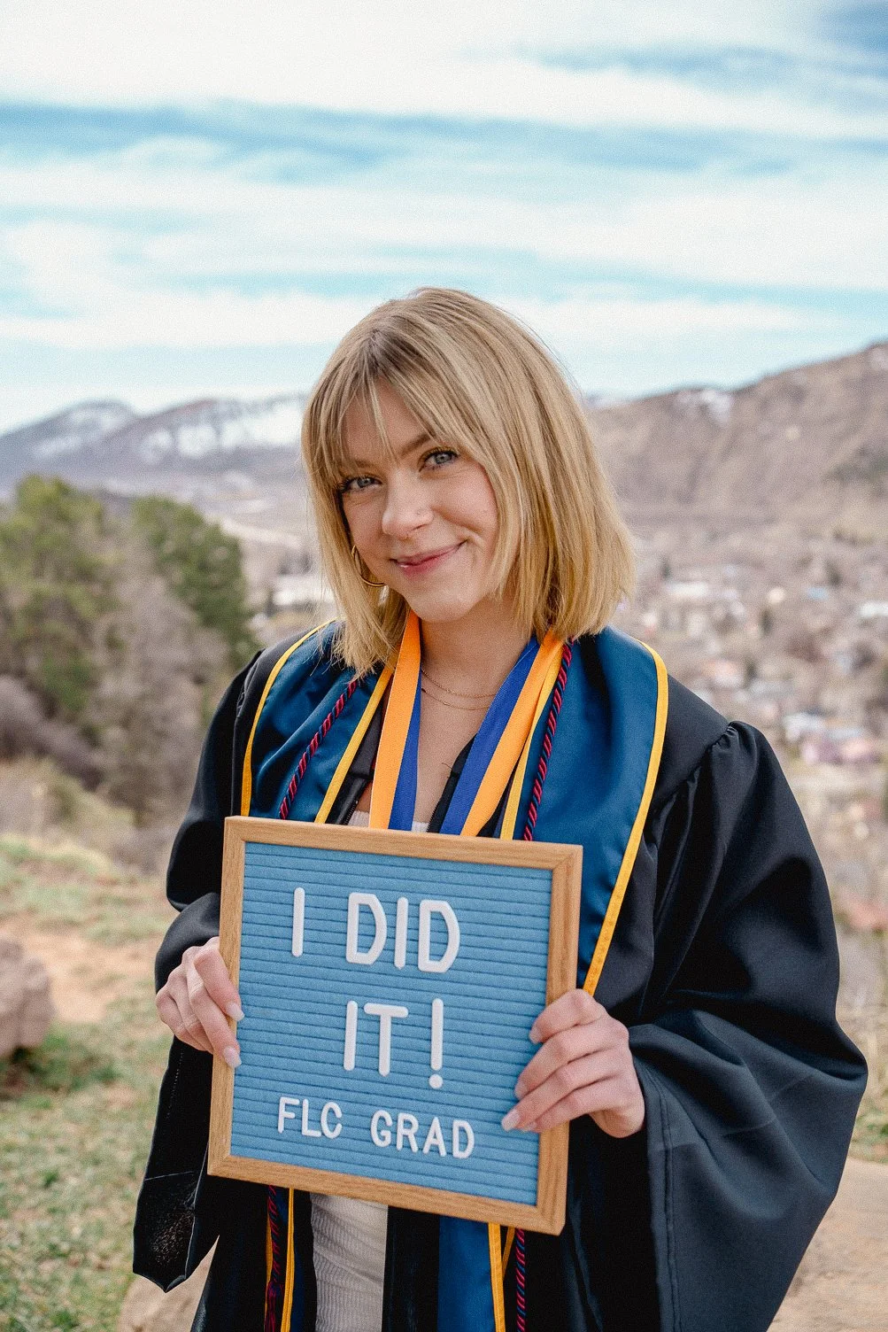 Spring 2024 Senior Graduate Portraits-058.jpg