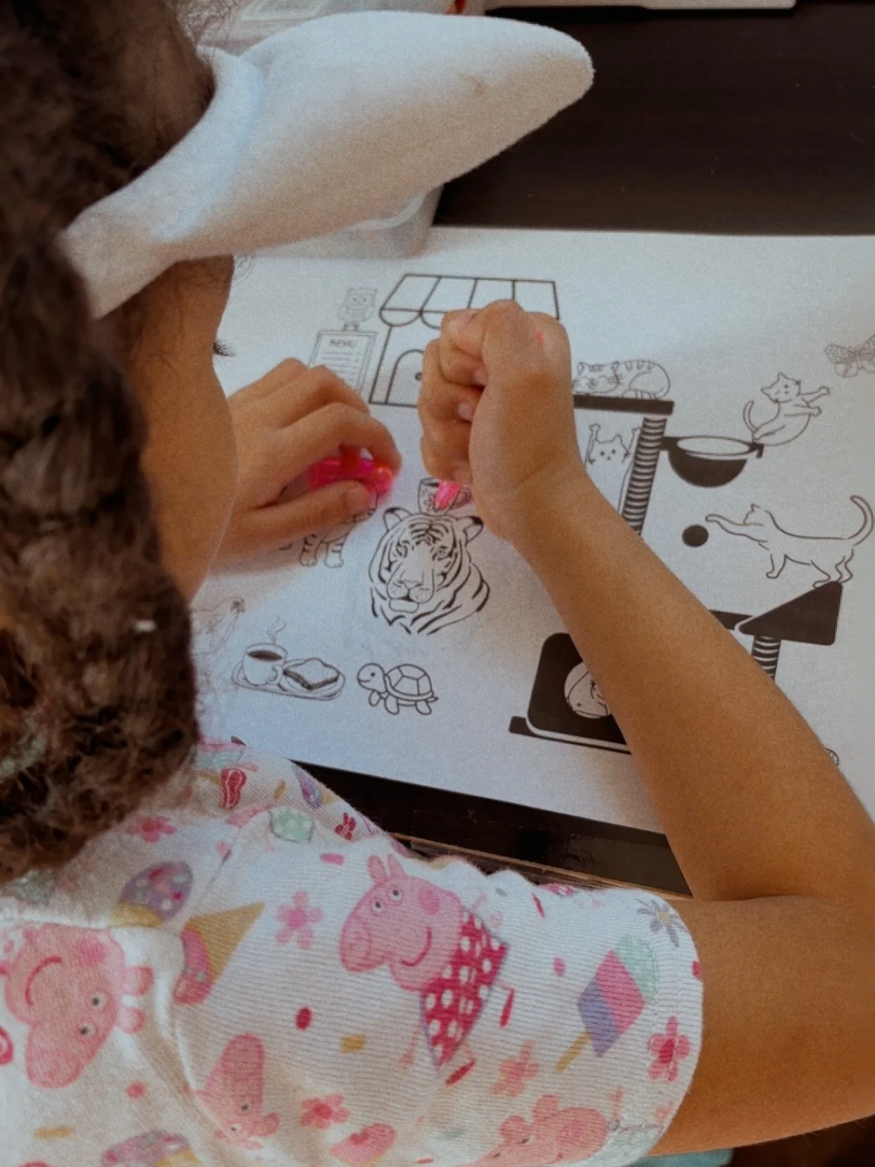 Slow Sunday. Naomi&rsquo;s coloring the sheets we made last night. ✍🏻✨🩷🌸🌞