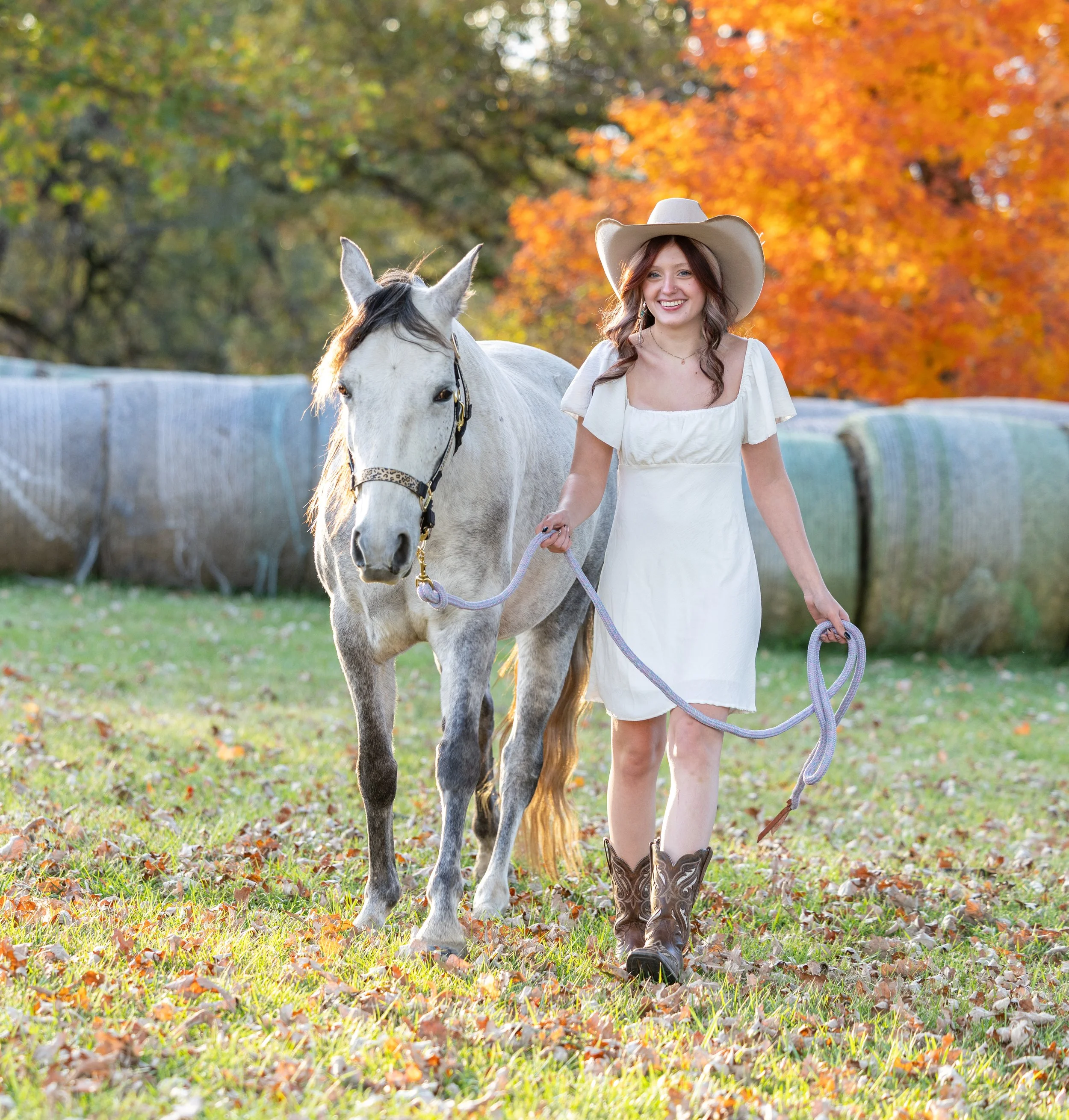 Gracelynn Senior Photos October 2025-14.jpg