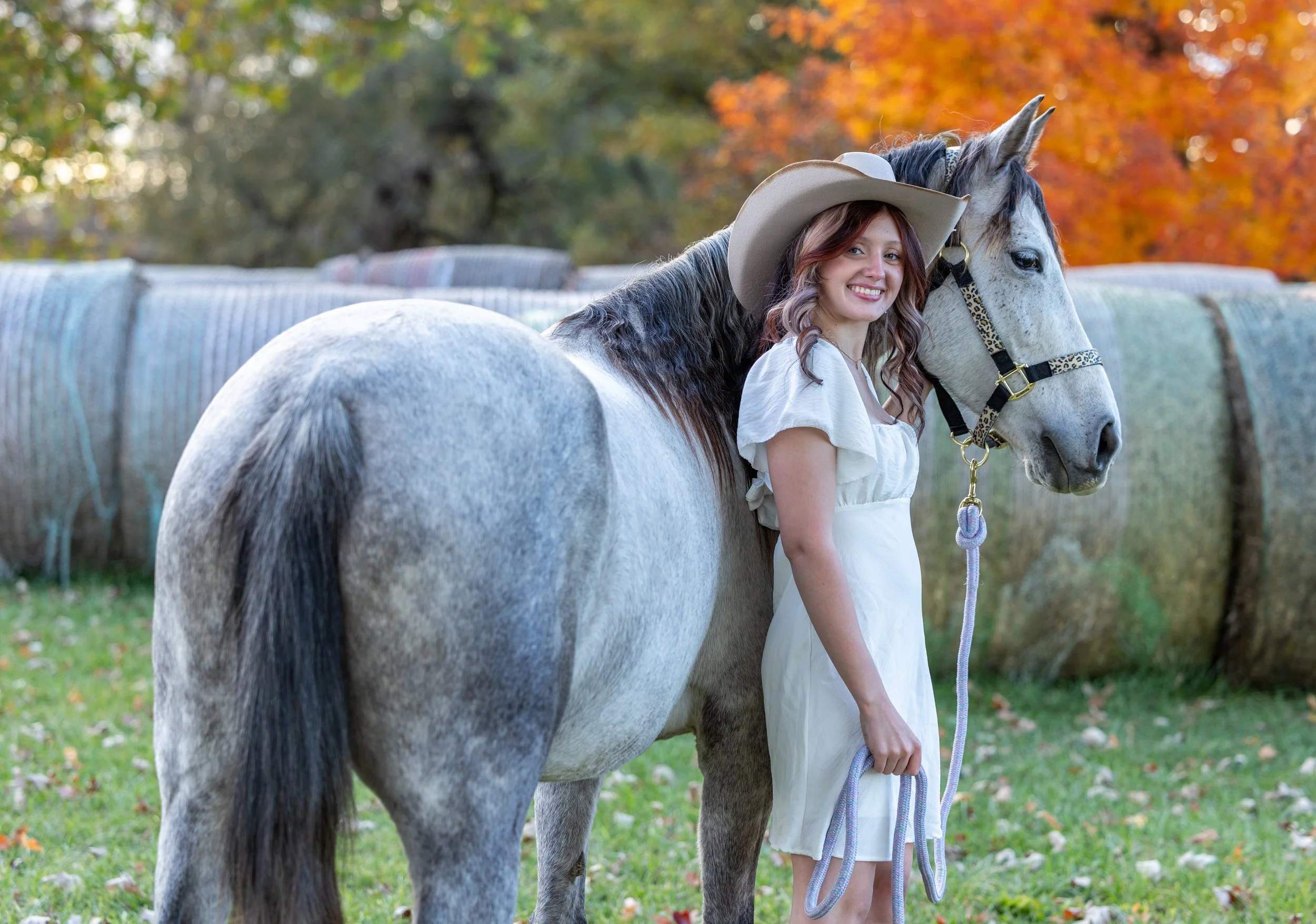 Gracelynn Senior Photos October 2025-7_compressed.jpg