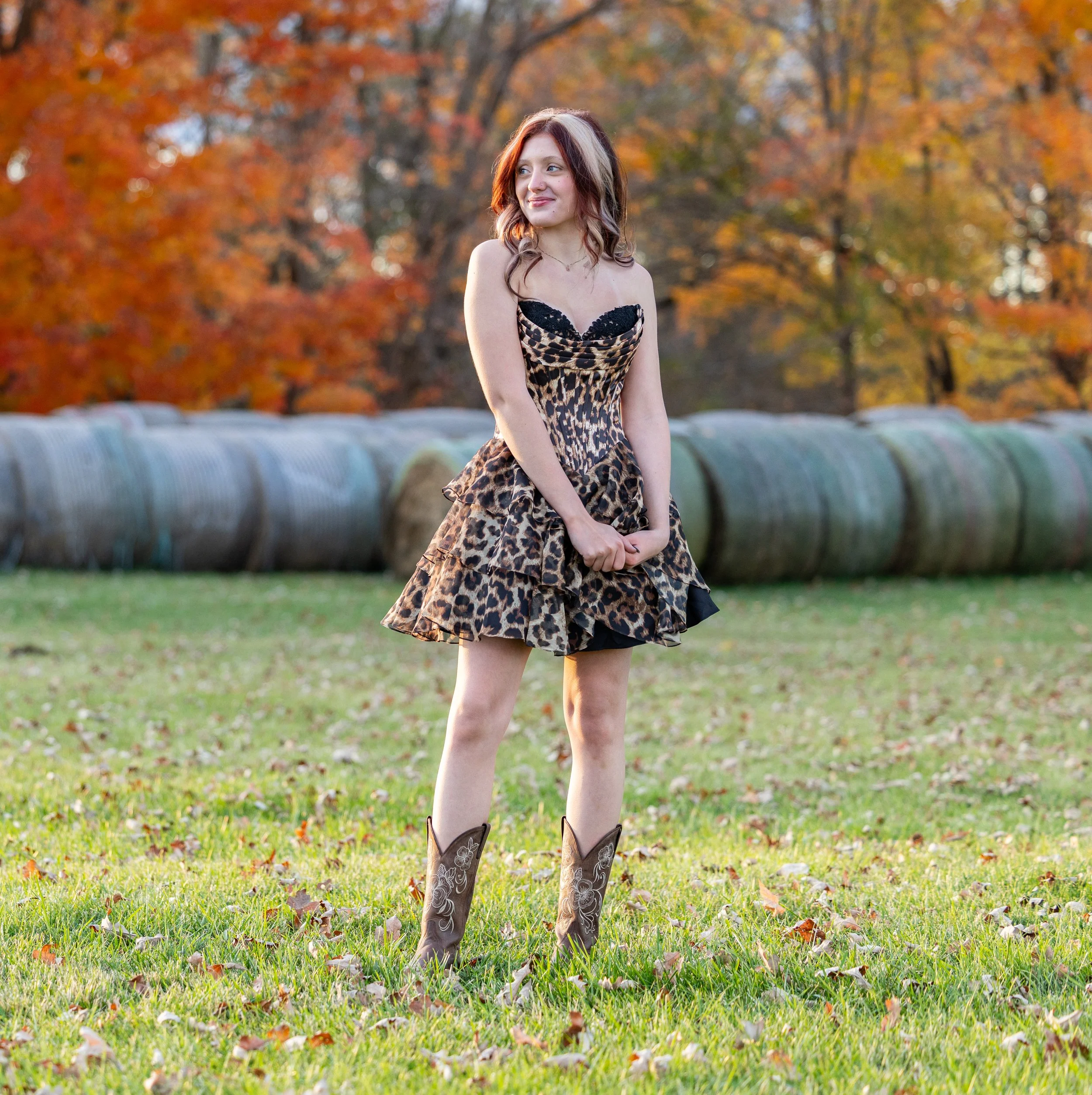 Gracelynn Senior Photos October 2025-36.jpg