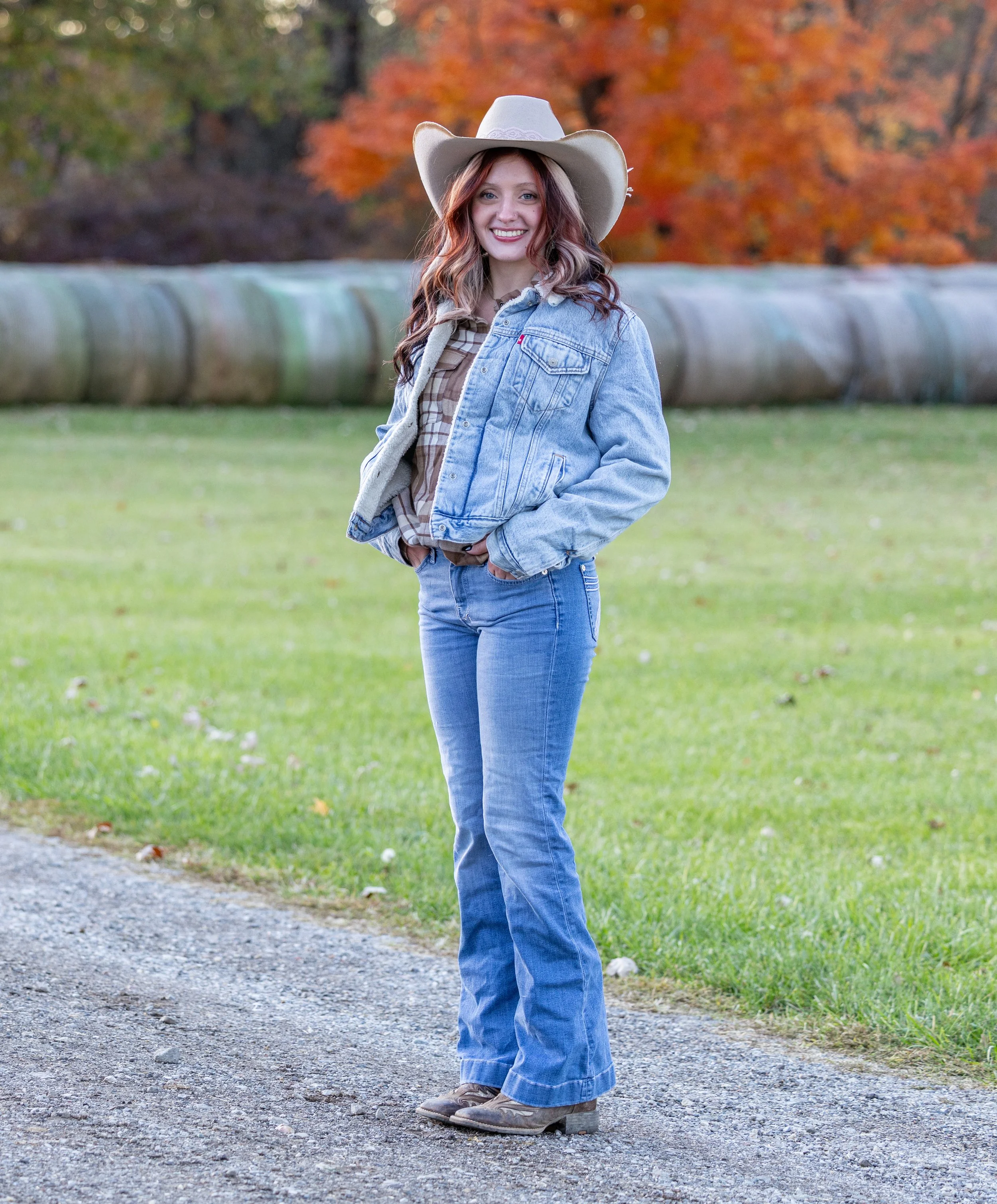 Gracelynn Senior Photos October 2025-48.jpg