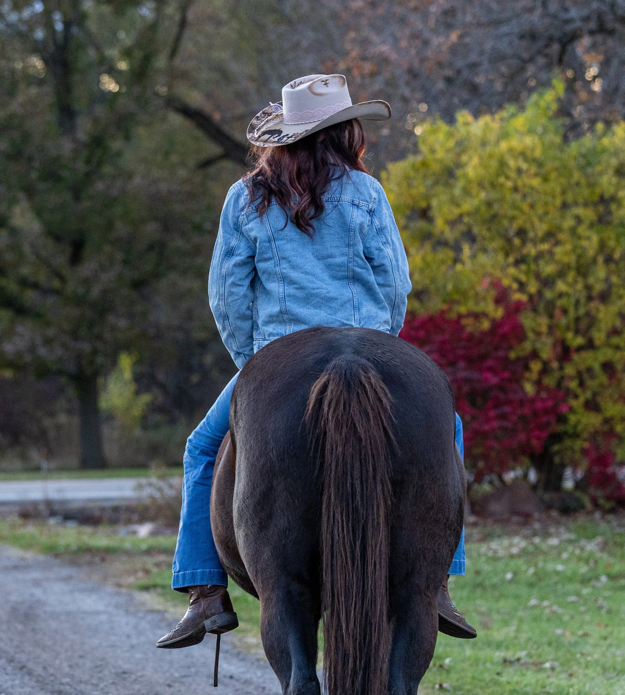 Gracelynn Senior Photos October 2025-85.jpg