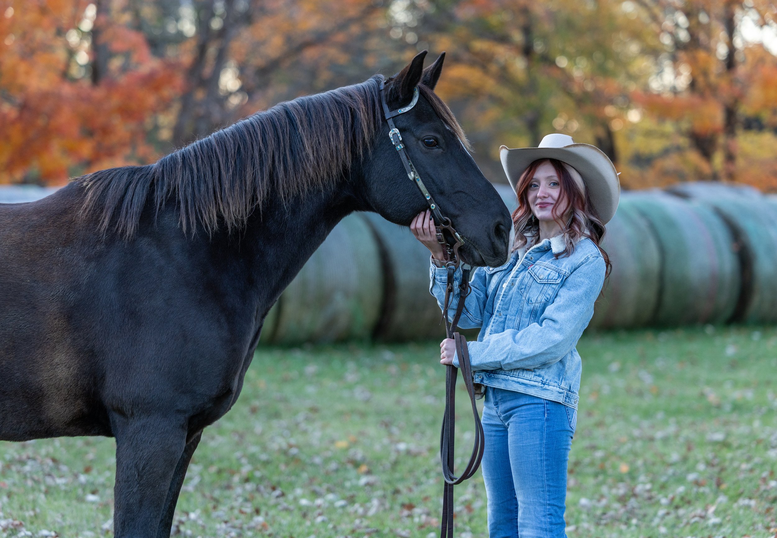 Gracelynn Senior Photos October 2025-69_compressed.jpg