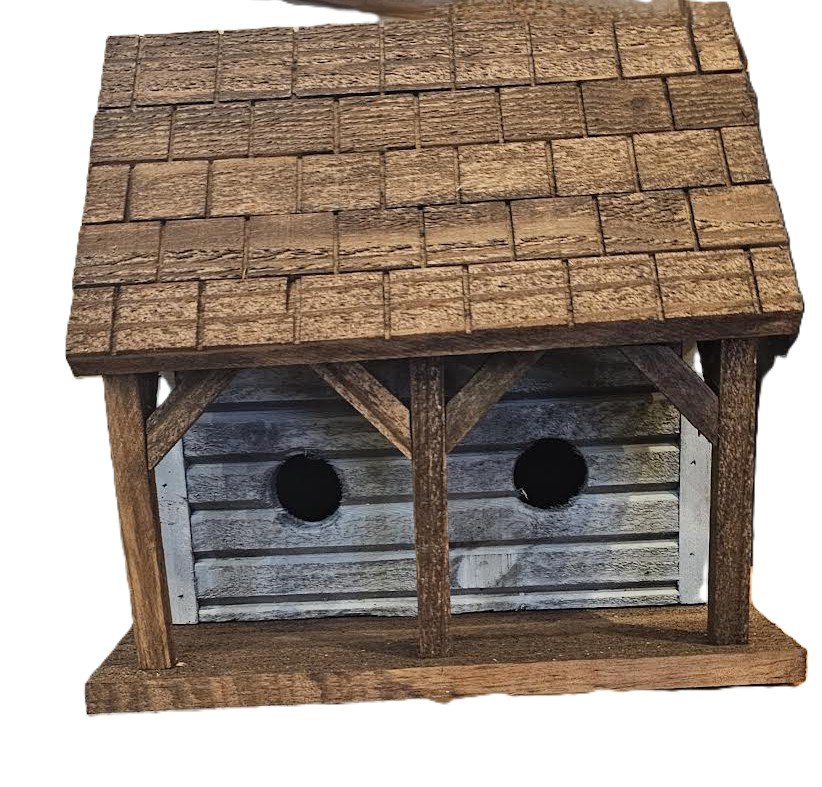 rustic bird house 1.jpg