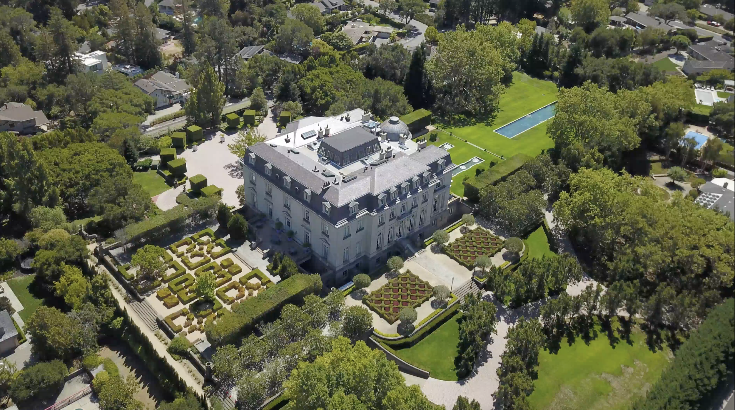 How Much Does It Really Cost to Buy a Home in Hillsborough, CA in 2025?