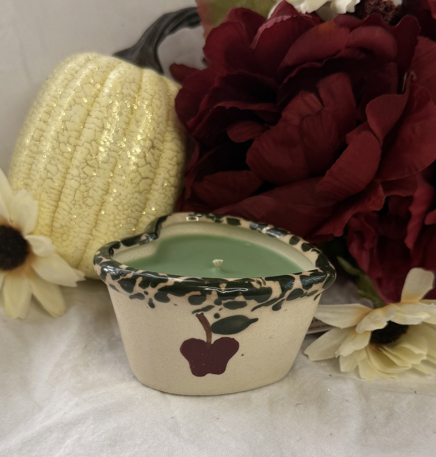 Green Apple Scented Candle in Heart Shaped Ceramic