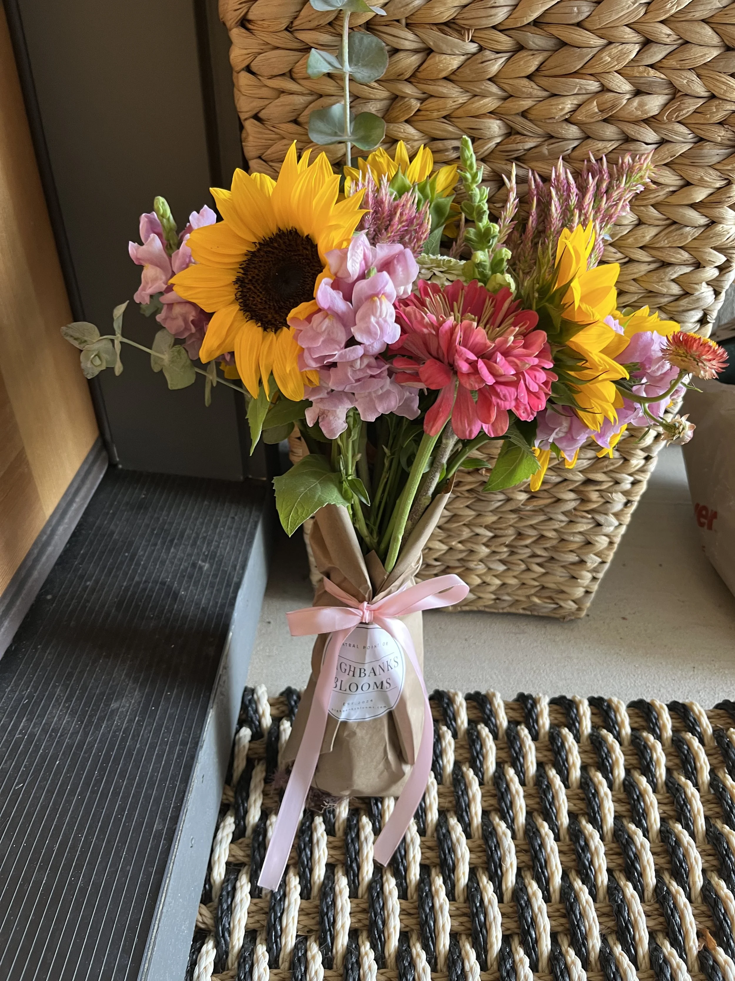 Delivered Subscription bouquet.jpg