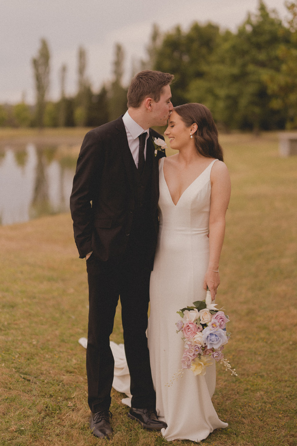 Amazing-wedding-celebrant-in-melbourne.png
