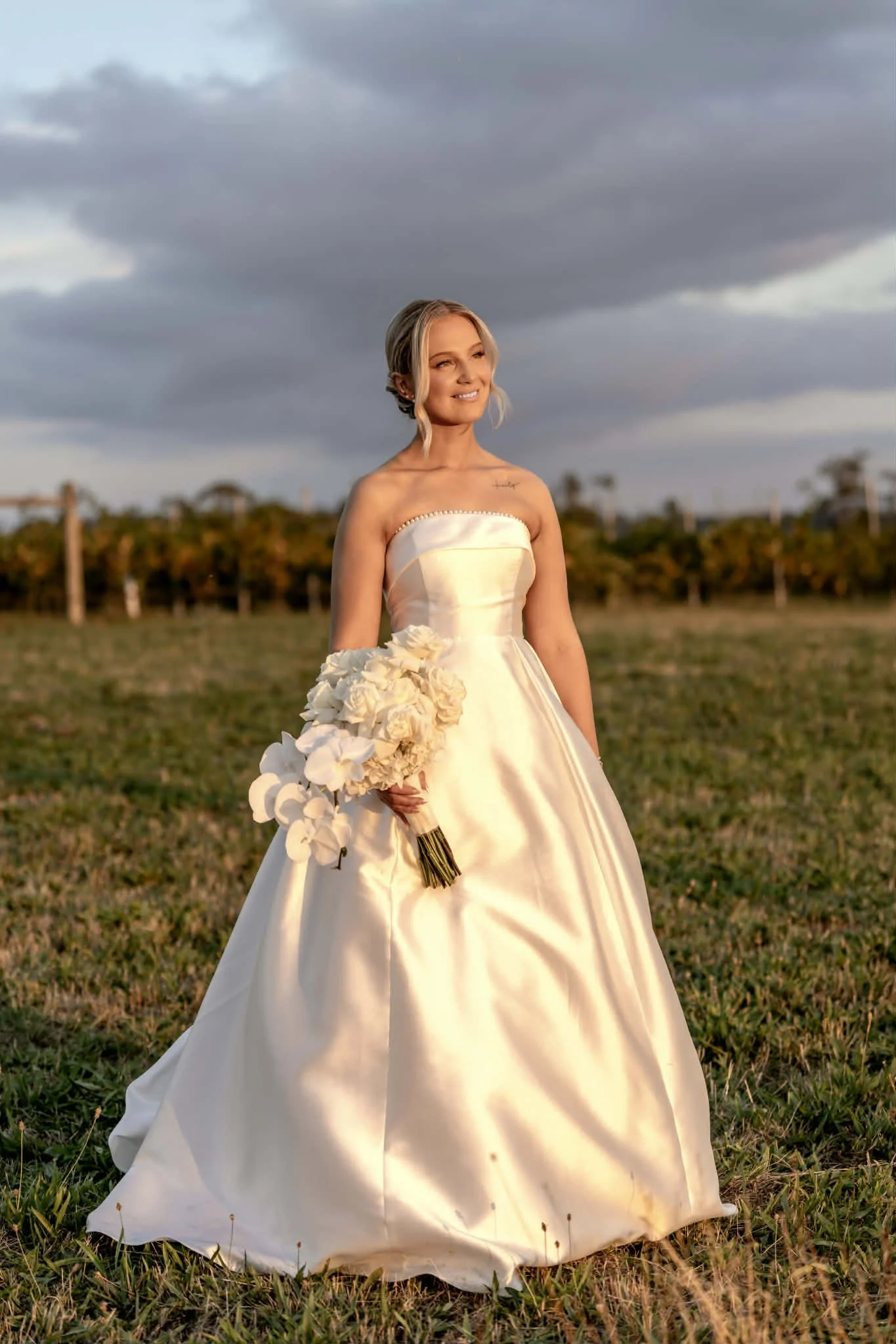 Melbourne outdoor wedding bride shoot inspo.jpg