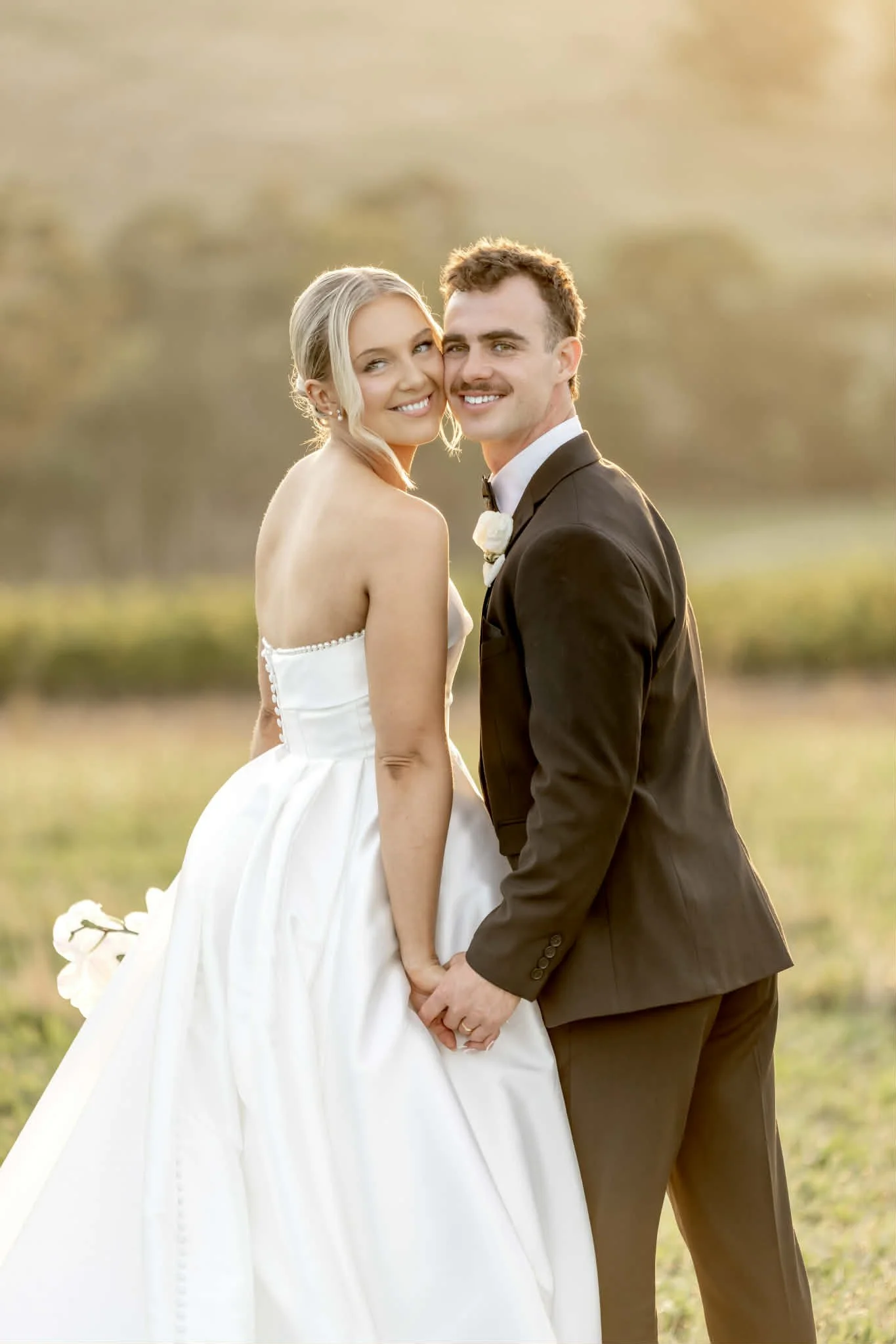 Melbourne outdoor wedding shoot inspo.jpg