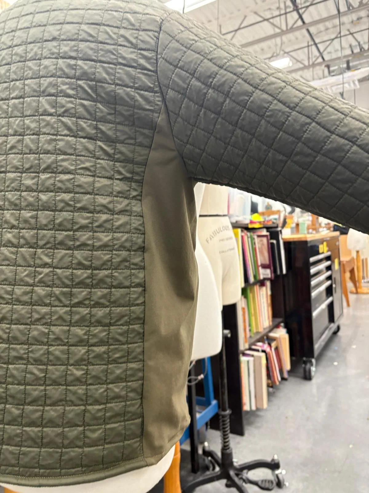 Pit and breathable, flexible side panel
