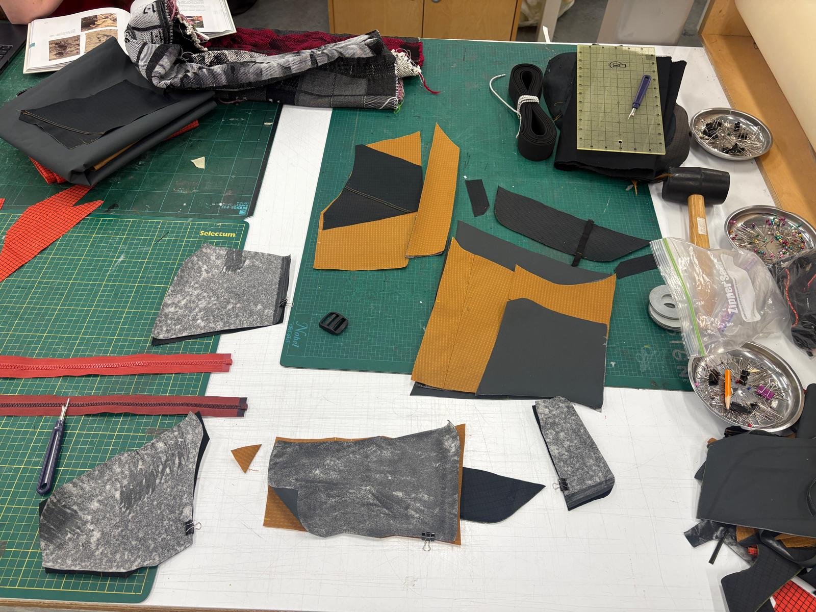 Cutting out panels