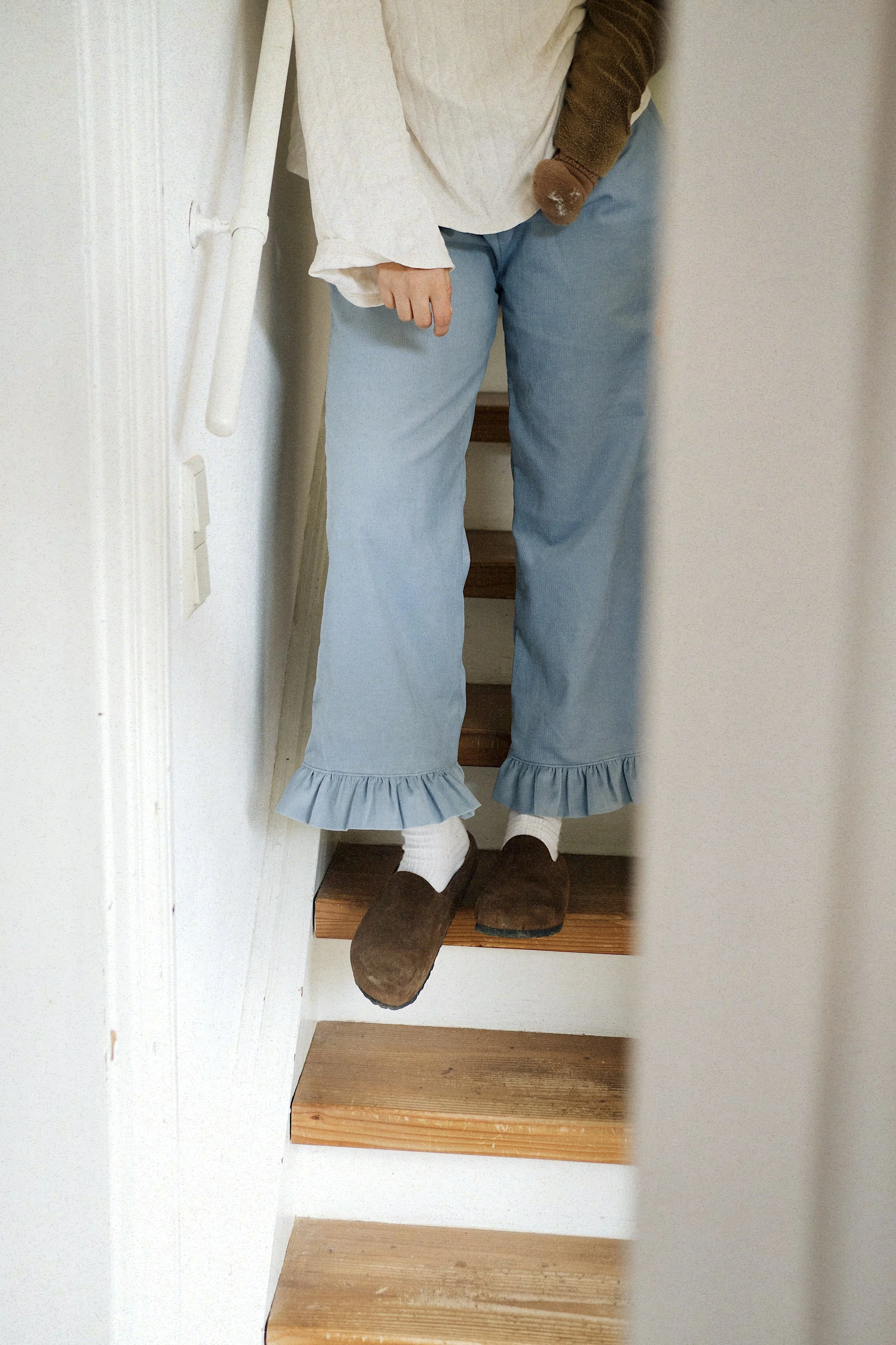 The Ruffle Pants – Fine Needle Corduroy