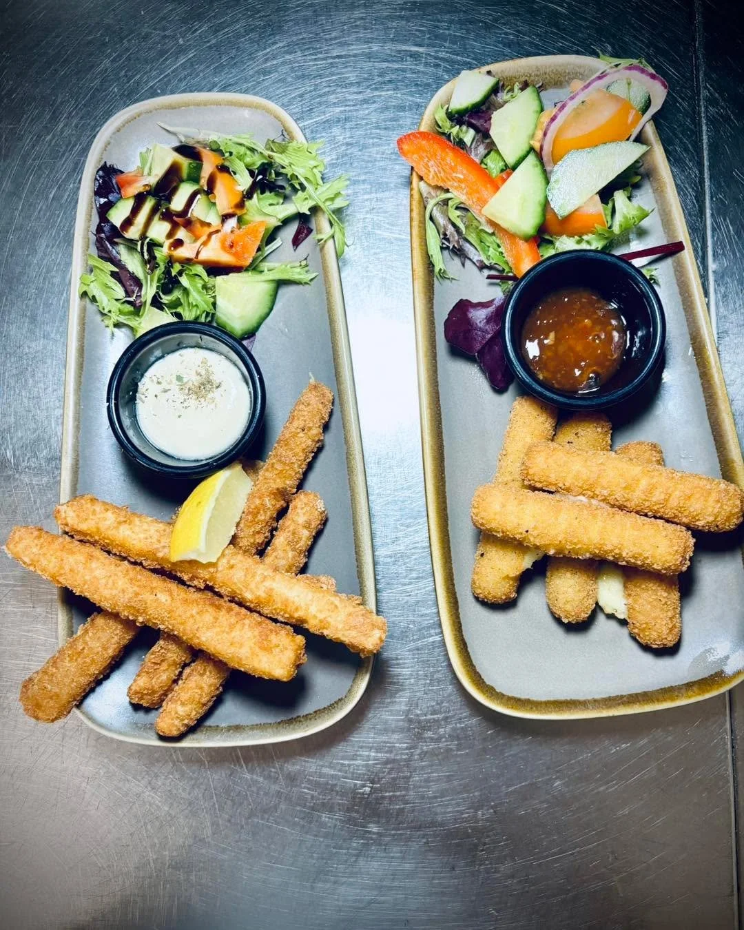 Feeling hungry? 😋 Treat yourself to our mouth-watering dishes, served fresh and magical at The Magic Bar Live! 🍴✨ Check out our breakfast, lunch and dinner menu right here 👉themagicbarlive.co.uk/food-drink

#dinnertime #hungry #nightout #yum #rest