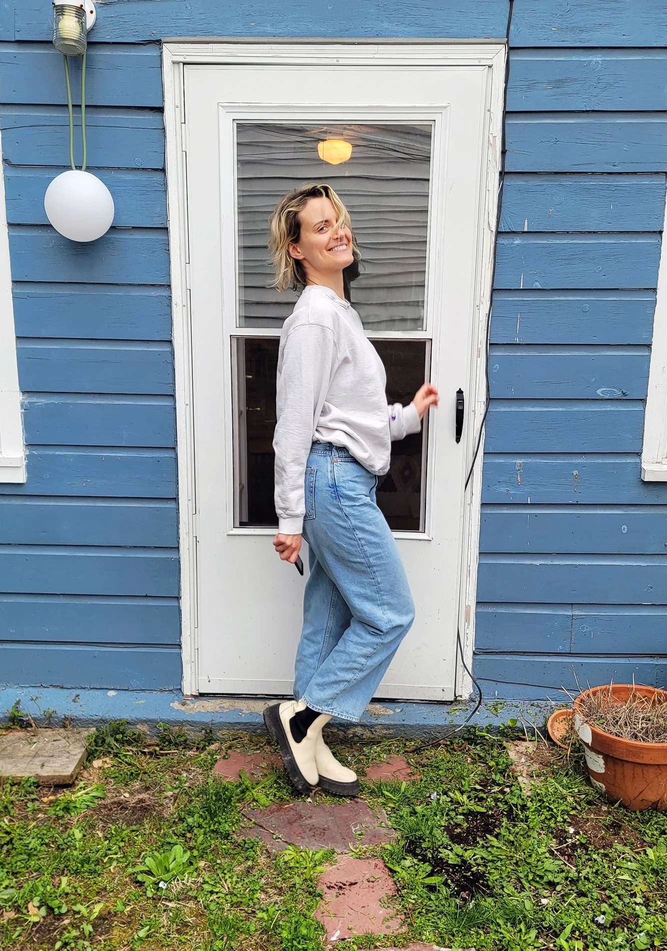 Taylor Schilling by Angela Cappetta shot with Nikon DSLR on location at home