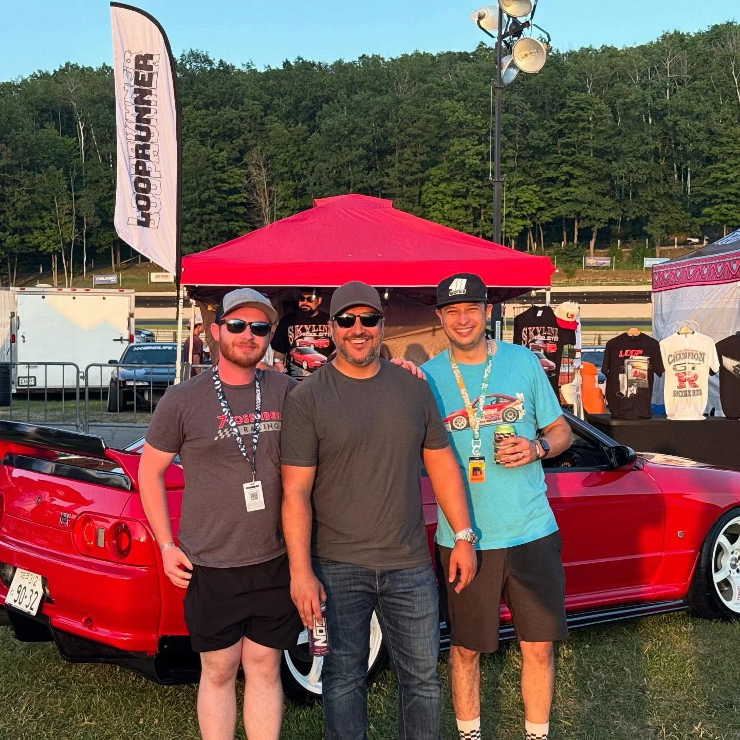 @summer.apex wasn&rsquo;t all bad! Sure the car got smoked and the whole week was pretty trash life wise. But we made the most of the weekend helping out a bit, getting some rad pddle shift laps in @waldbaum_racing &lsquo;s S2000 ❤️

Great racing and