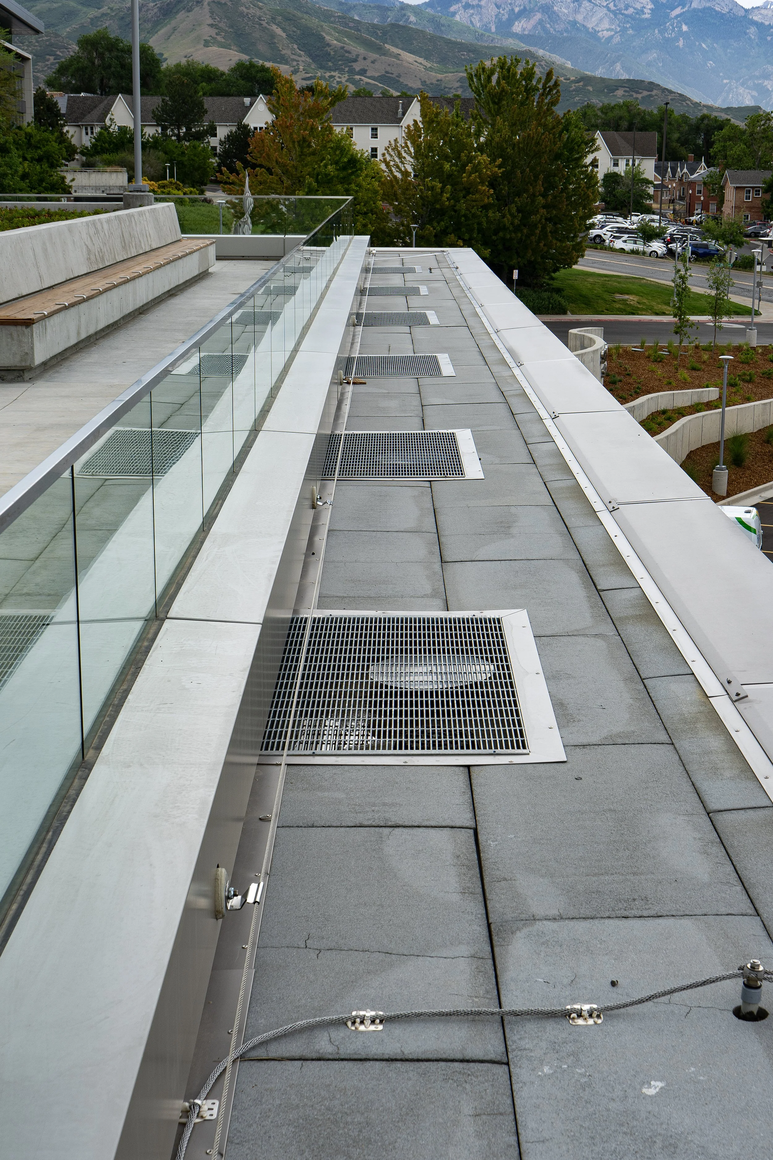 roofdrain.jpg