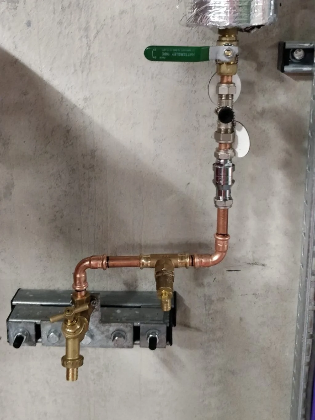 Bib tap and anti syphon valve.jpg