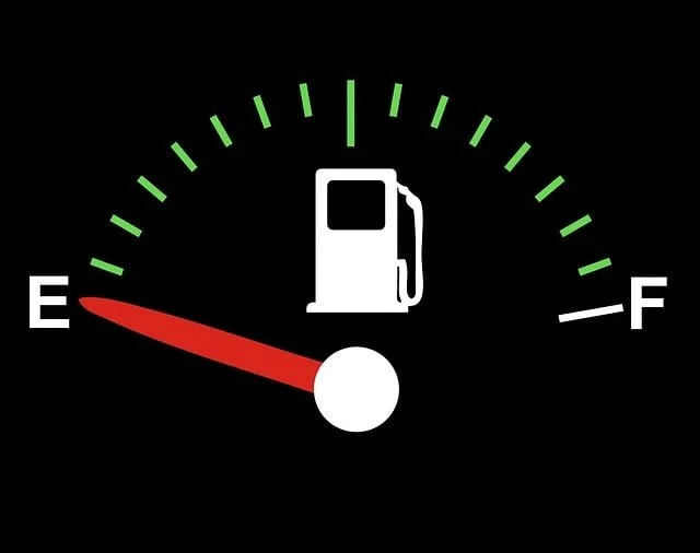 empty gas gauge signifying how motivation runs out when trying to keep resolutions