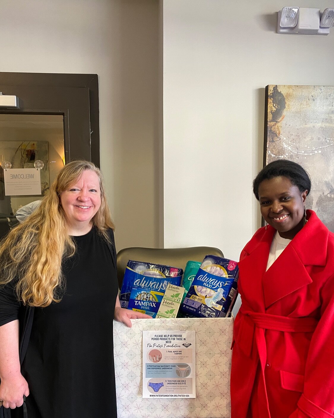 Grateful for the ongoing support from our friends at @hiddencreekapts! 🏡 Their dedication to helping those in need has filled our donation box over and over and over again! Together, we&rsquo;re making a real difference in our community. 💙 
✧
✧
MIS