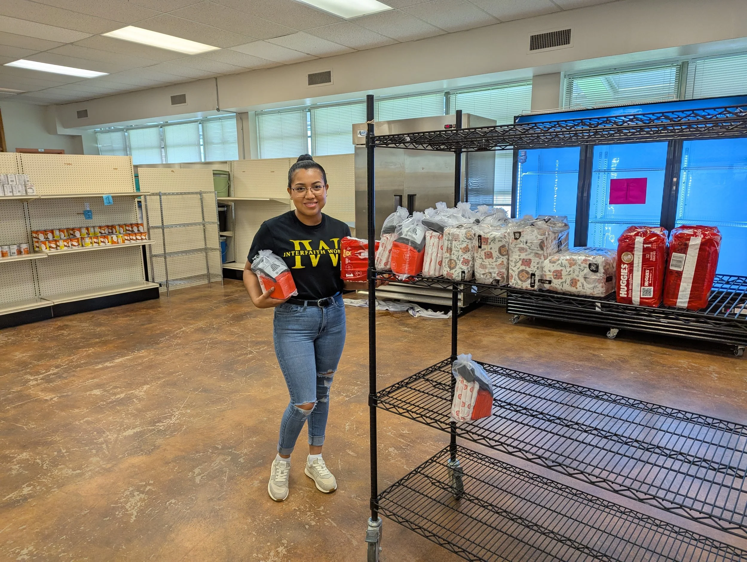 Interfaith Works Emergency Kit and M.A.M.A Bag Drop Off | Maryland