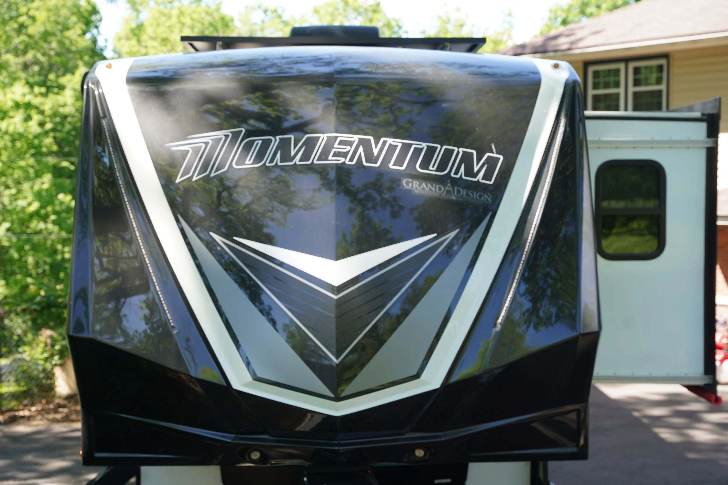 How Many Solar Panels Do You Need for an RV?