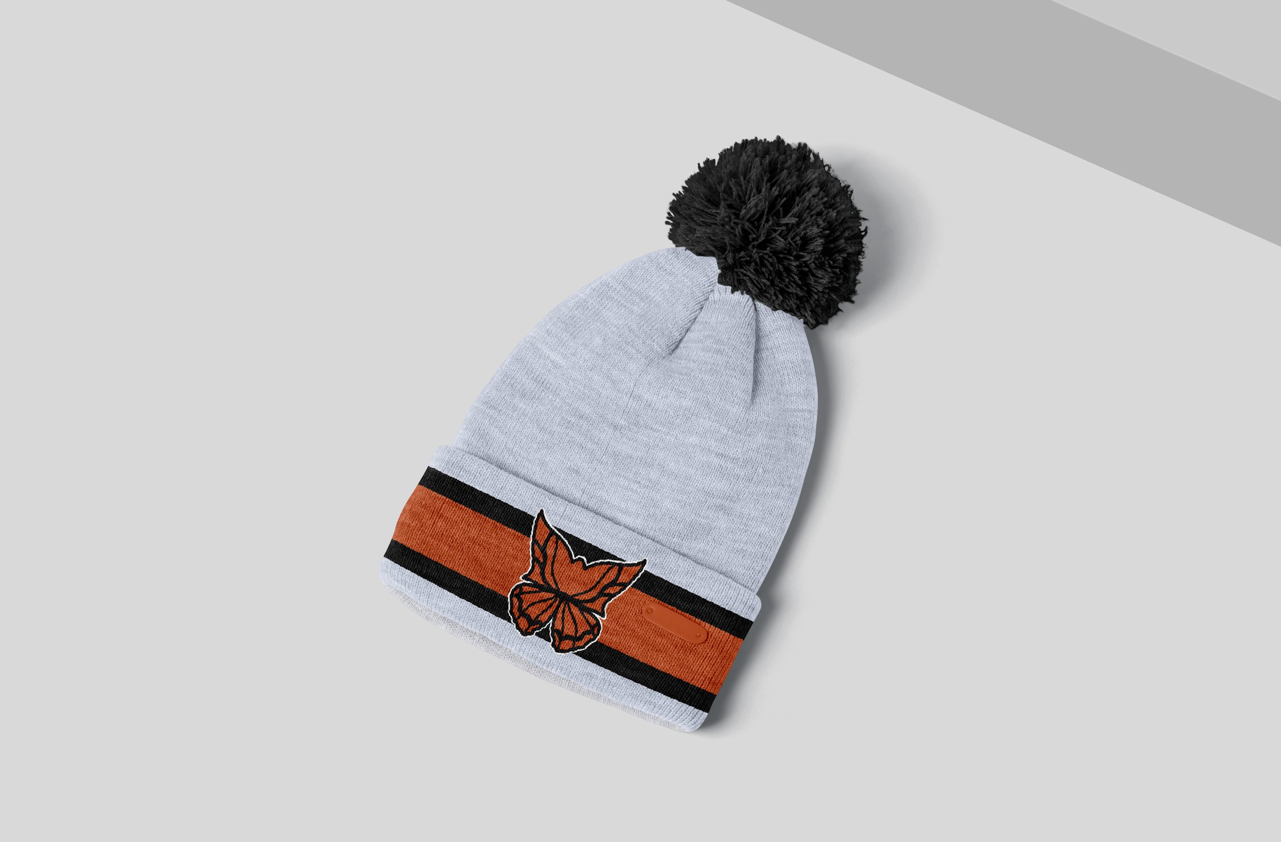 87-pom-pom-beanie-mockup-03.jpg