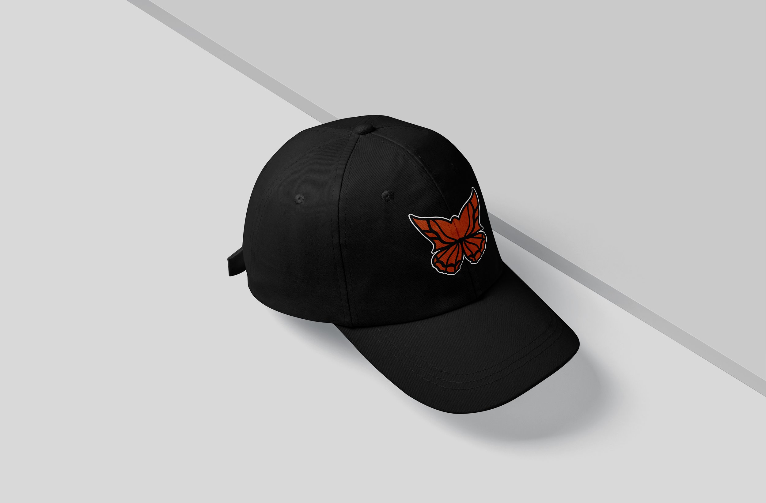 94-strapback-hat-mockup-02.jpg