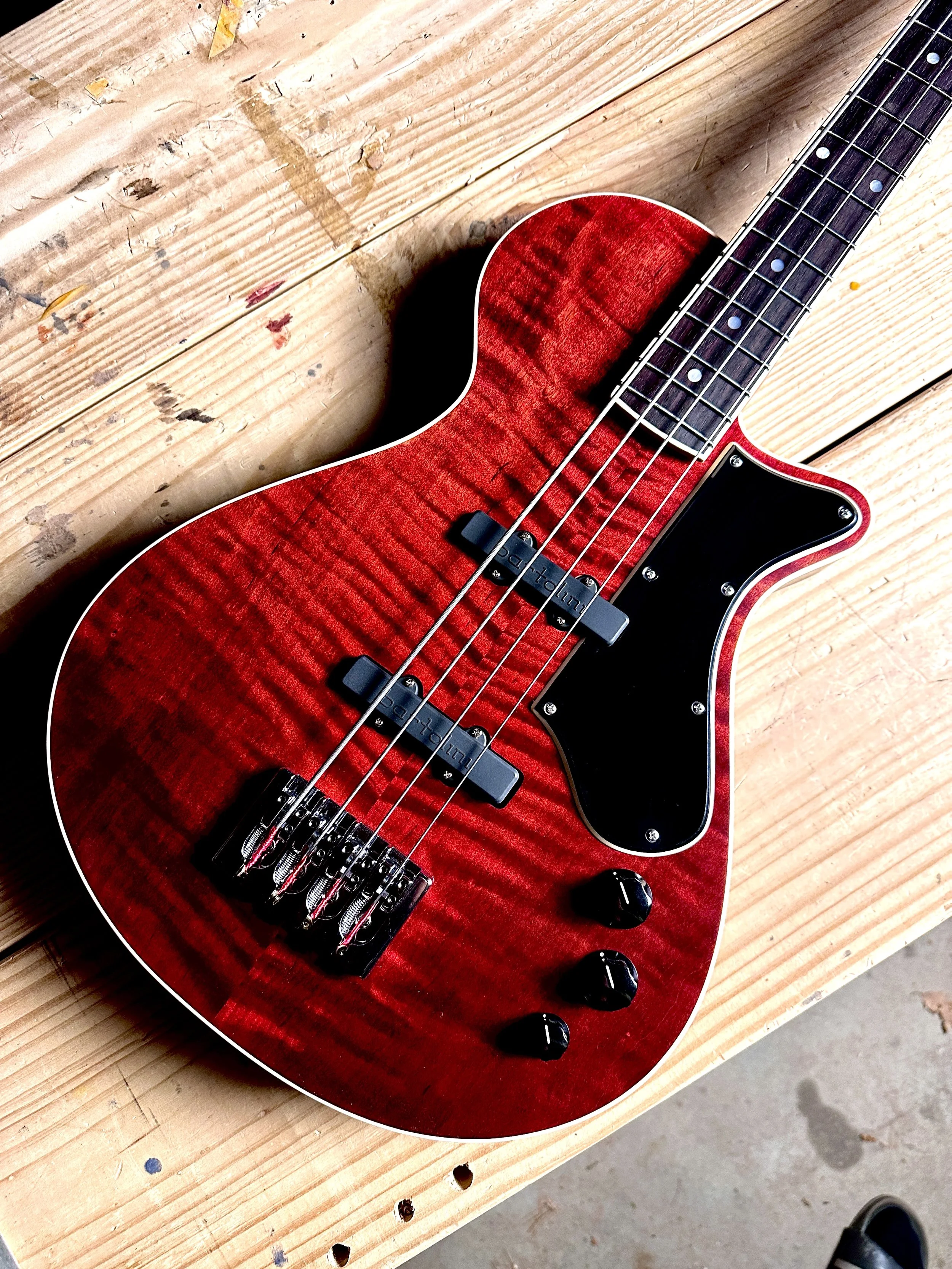 Deep Red Dye