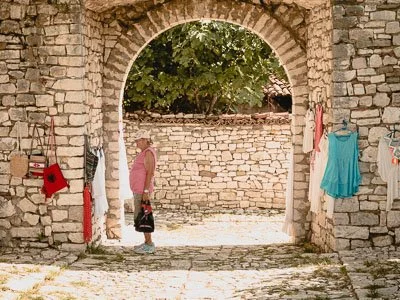 Gateway in a wall in the Kala